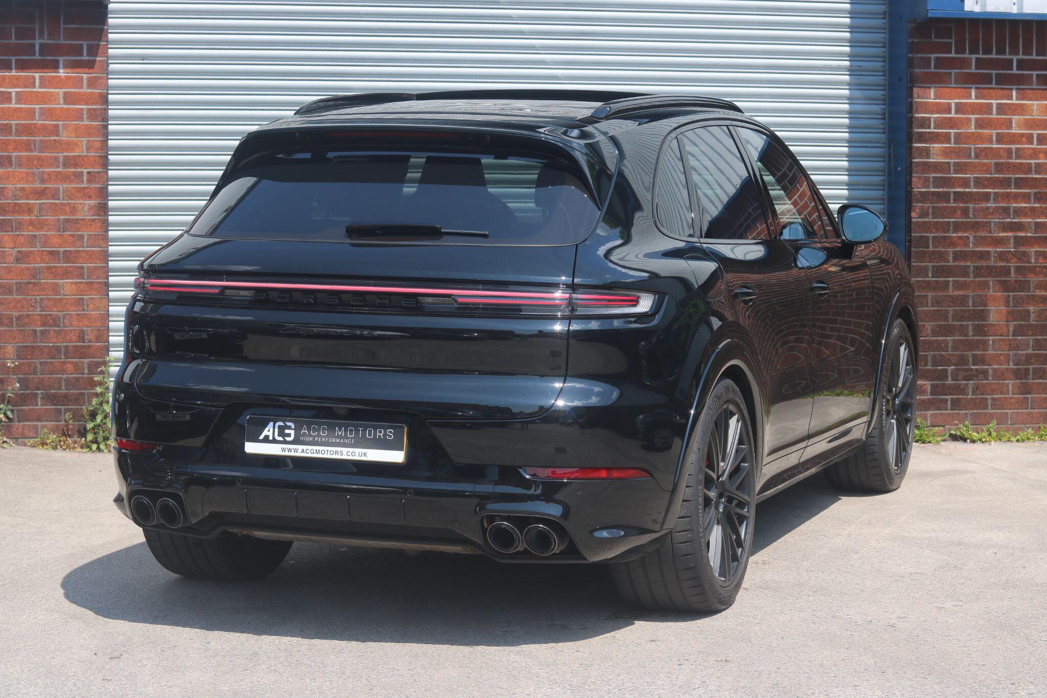 Porsche Cayenne view 6