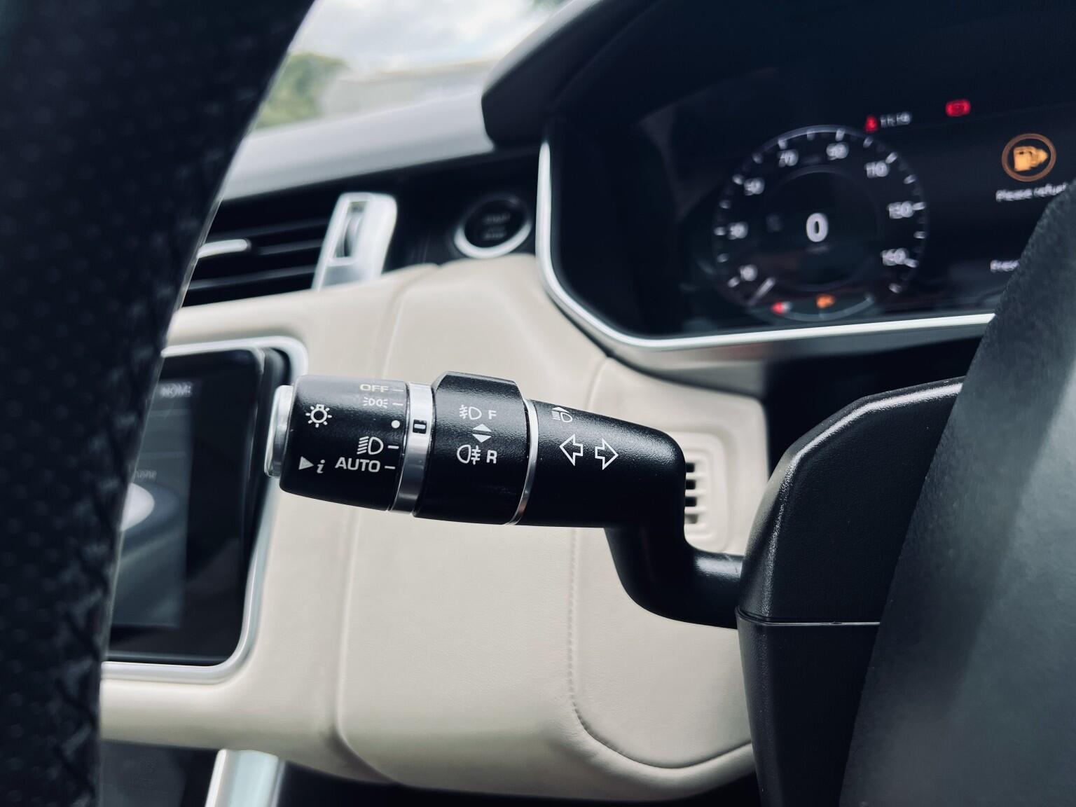Land Rover Range Rover Sport view 25