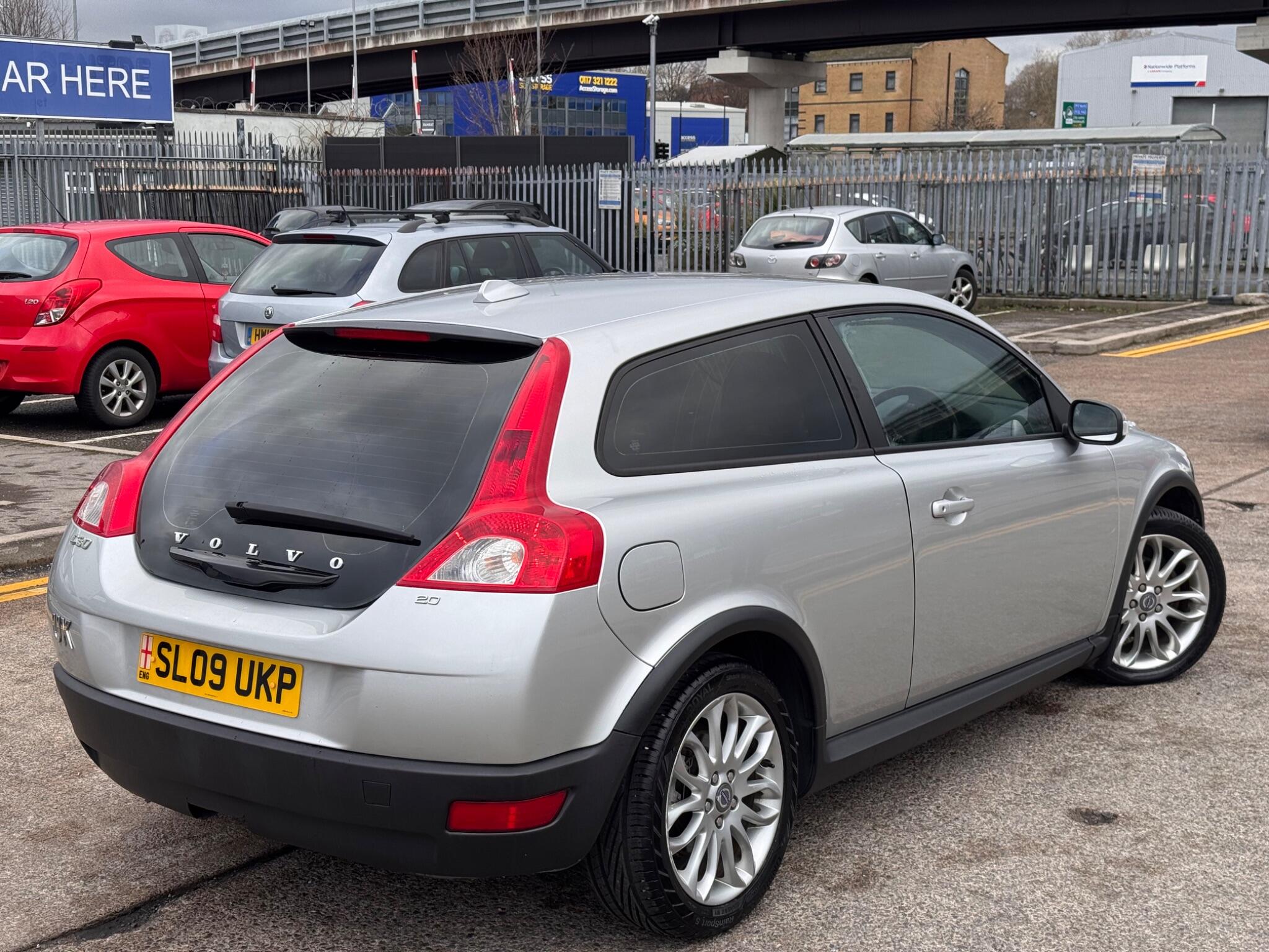 Volvo C30 view 17