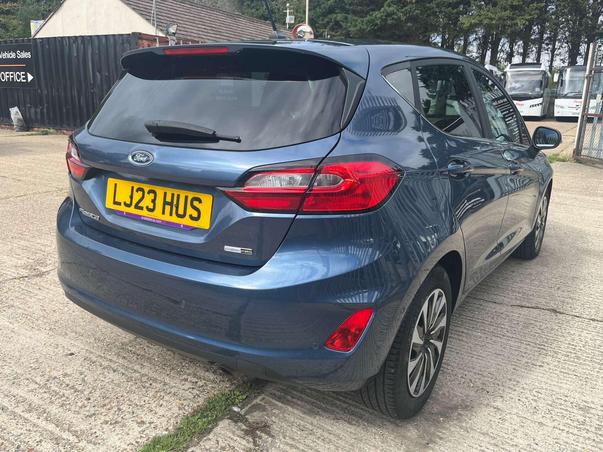 Ford Fiesta view 23