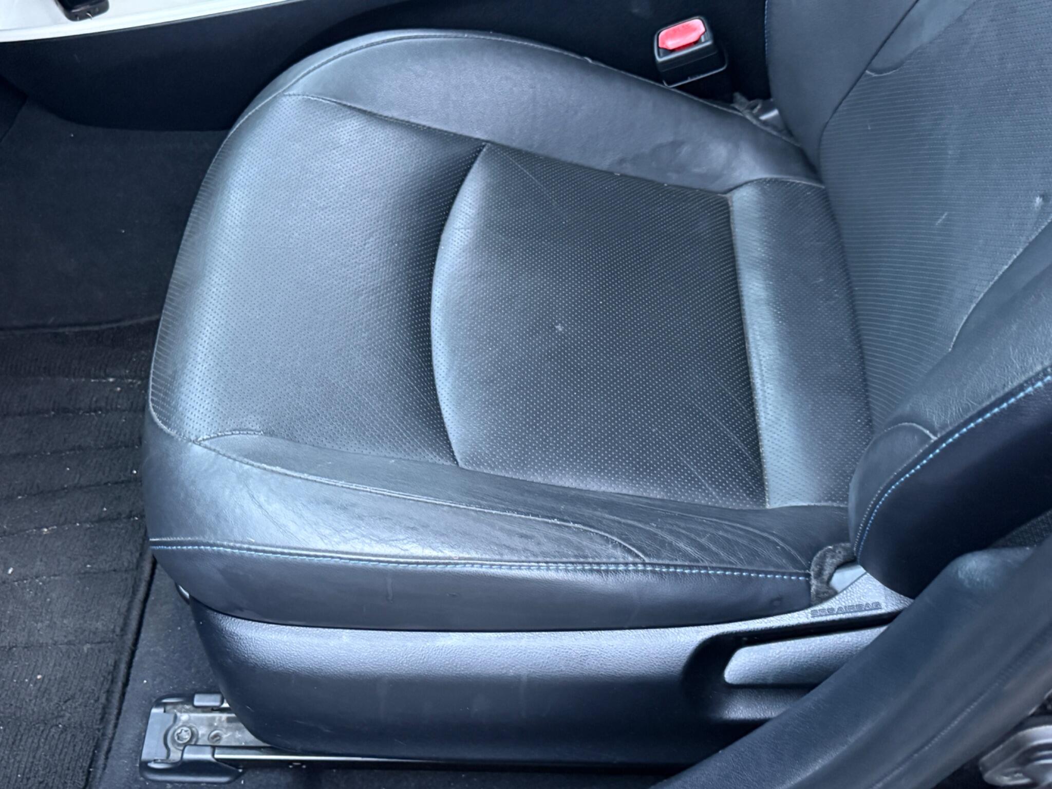 Toyota Prius - Image 26