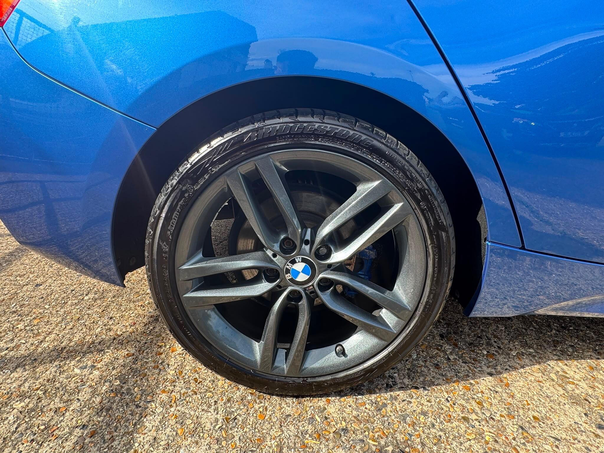 BMW 1 Series view 27
