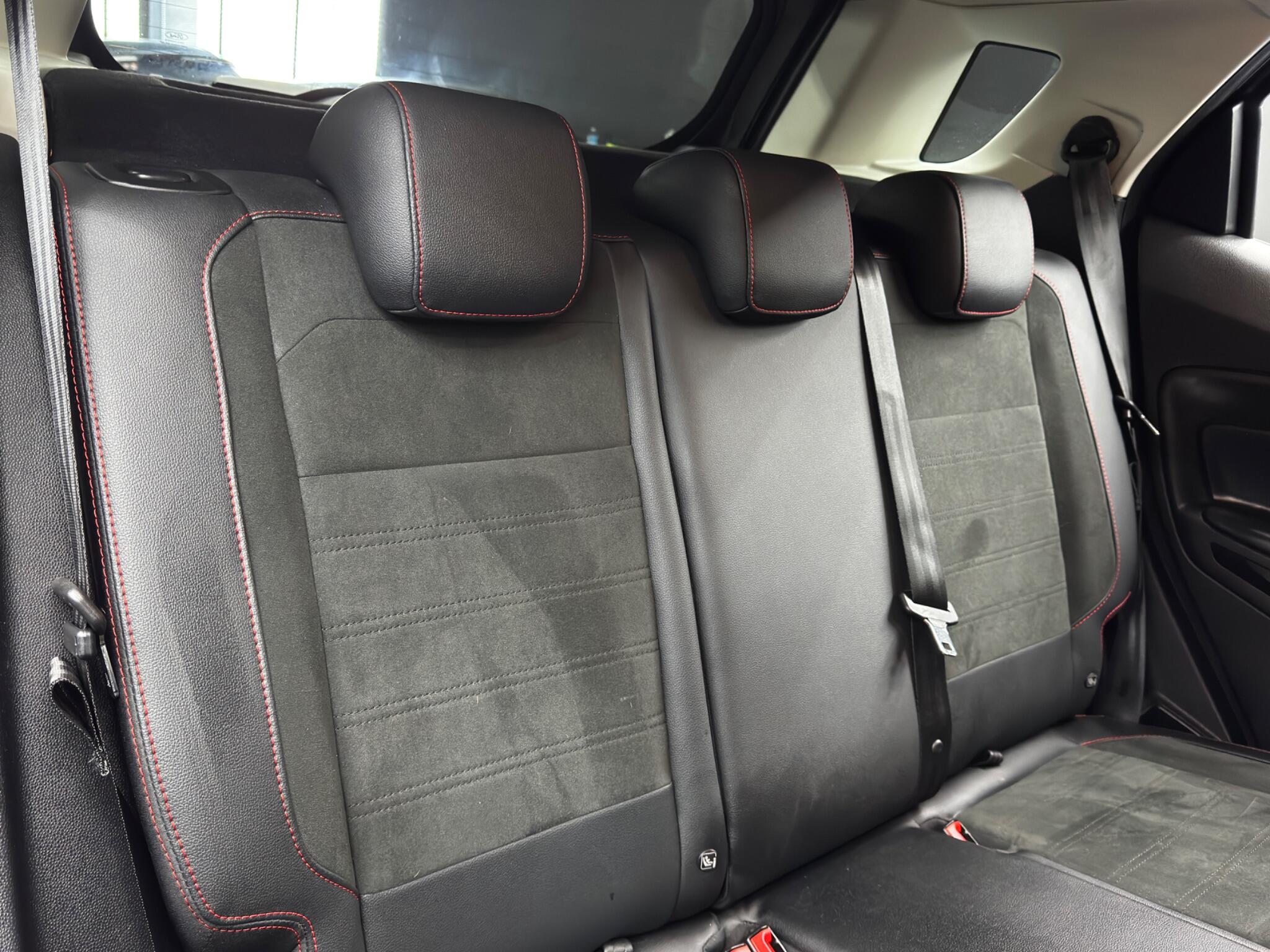 Ford Ecosport view 15
