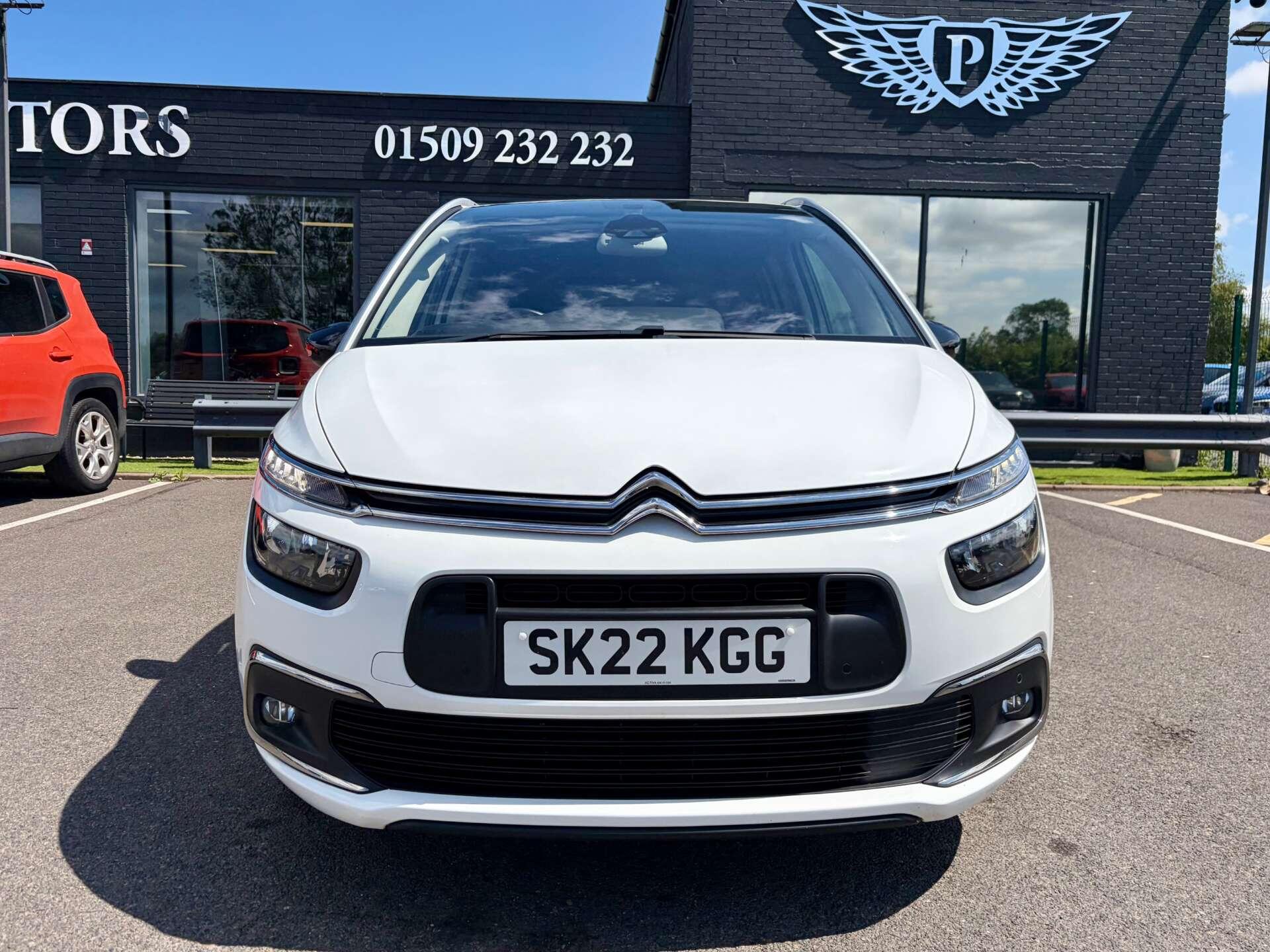 Citroen Grand C4 Spacetourer view 3