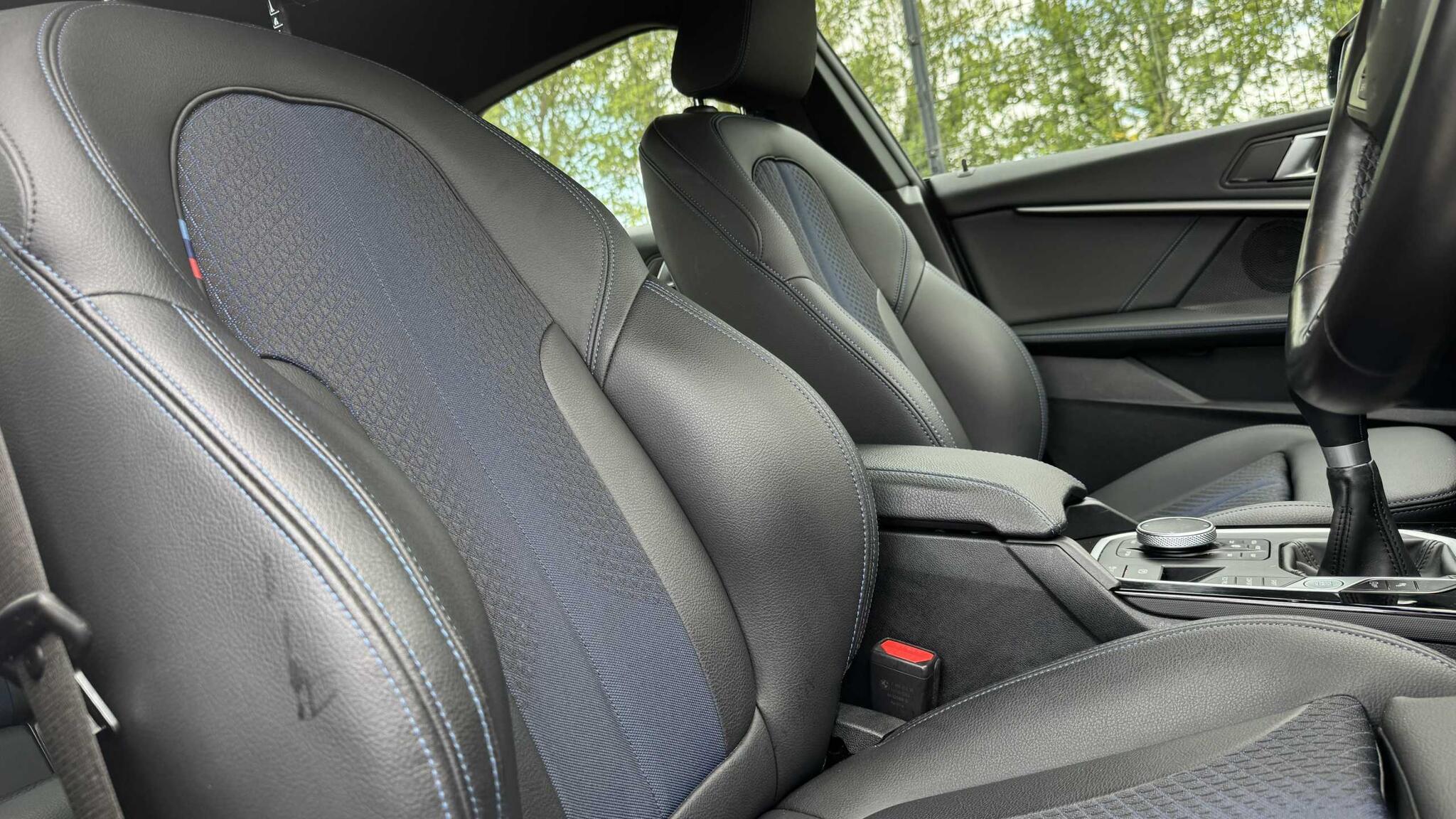 BMW 2 Series view 13