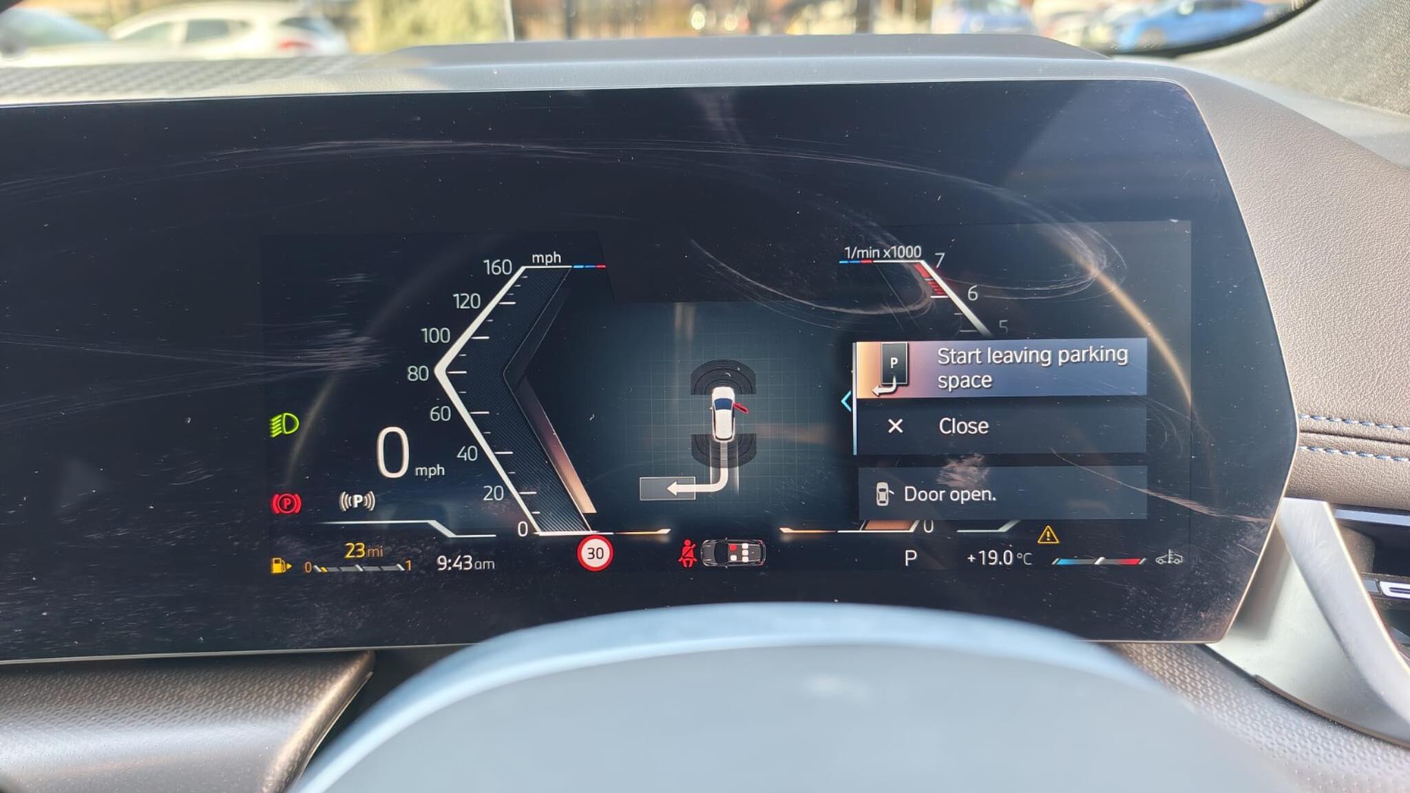 BMW 2 Series Active Tourer view 18