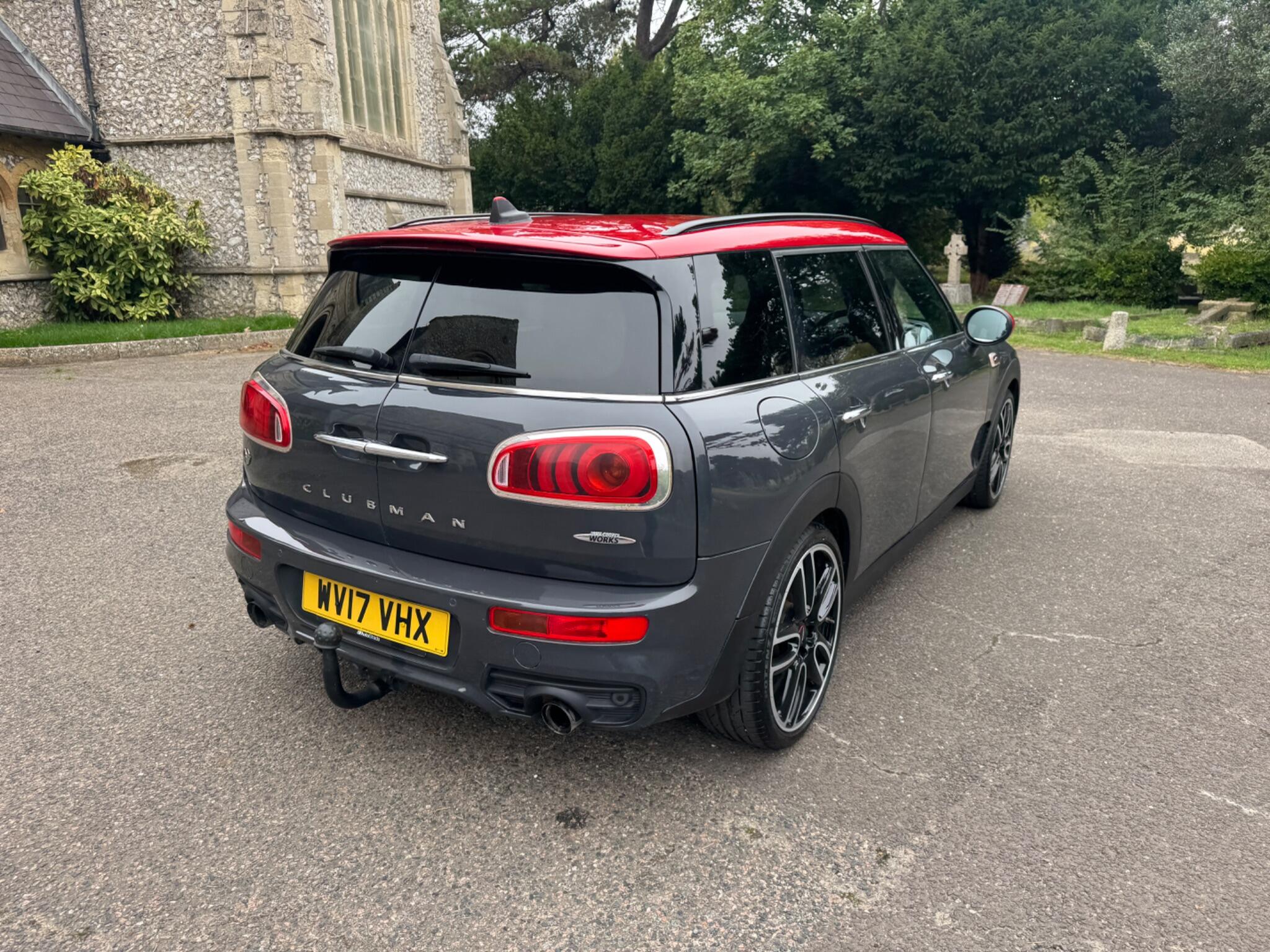 Mini Clubman view 24