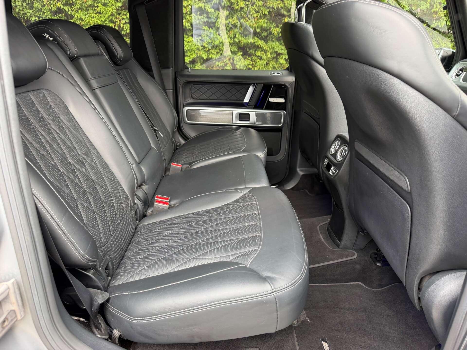 Mercedes-Benz G-Class view 35