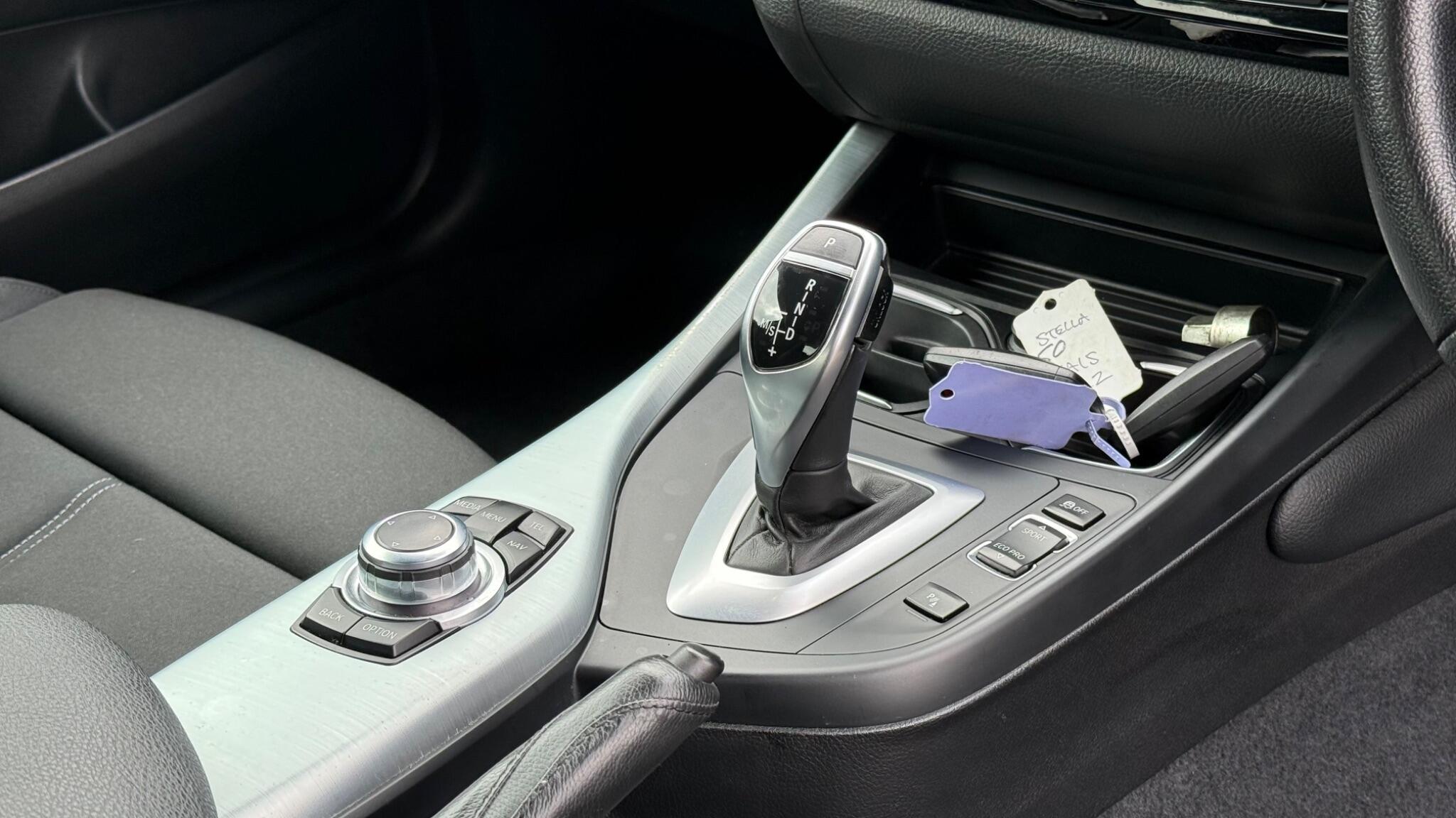 BMW 2 Series view 23