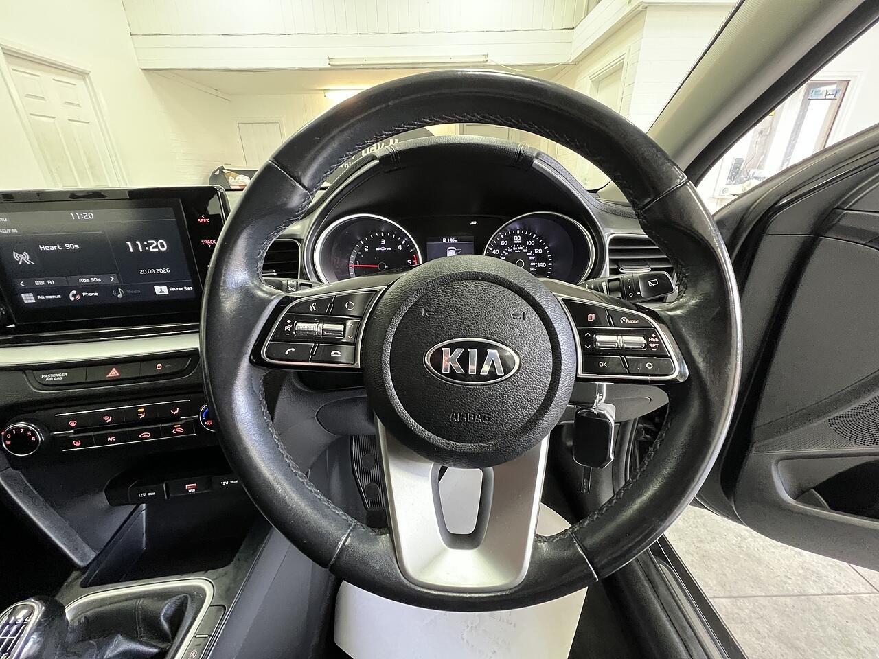 Kia Xceed view 9