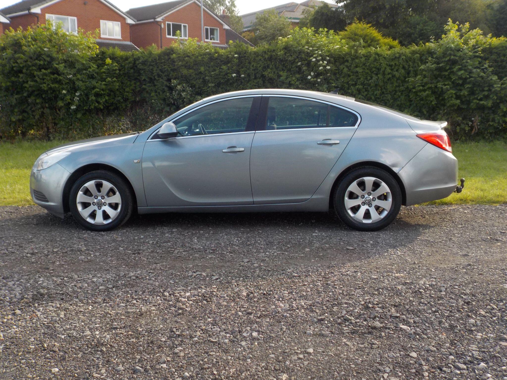 Vauxhall Insignia 2.0 CDTi ecoFLEX Tech Line Euro 5 (s/s) 5dr