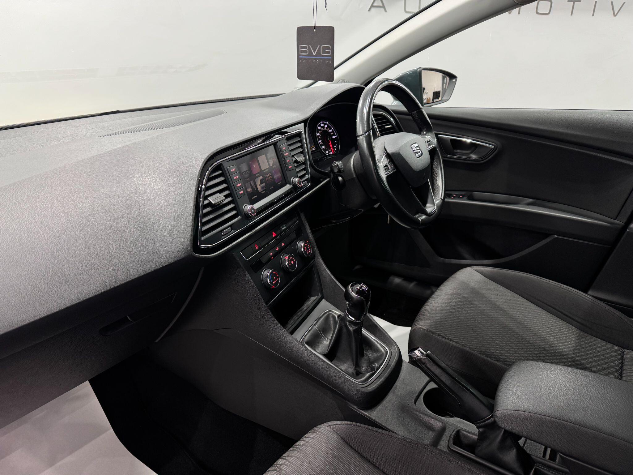 Seat Leon view 52