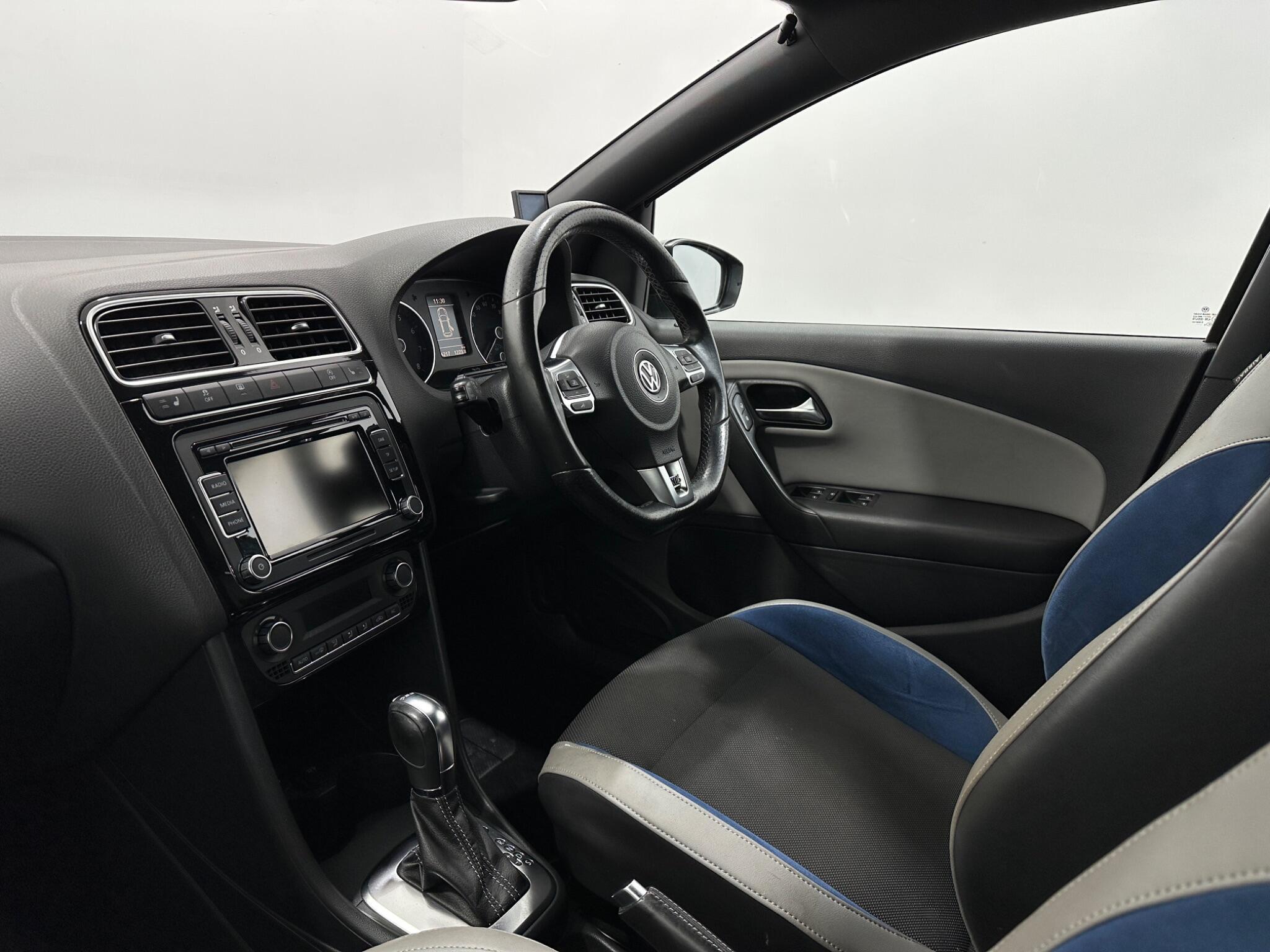 Volkswagen Polo view 29