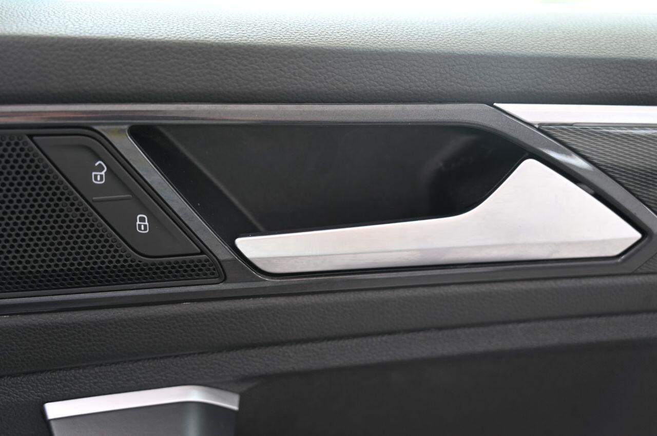 Volkswagen Tiguan view 34