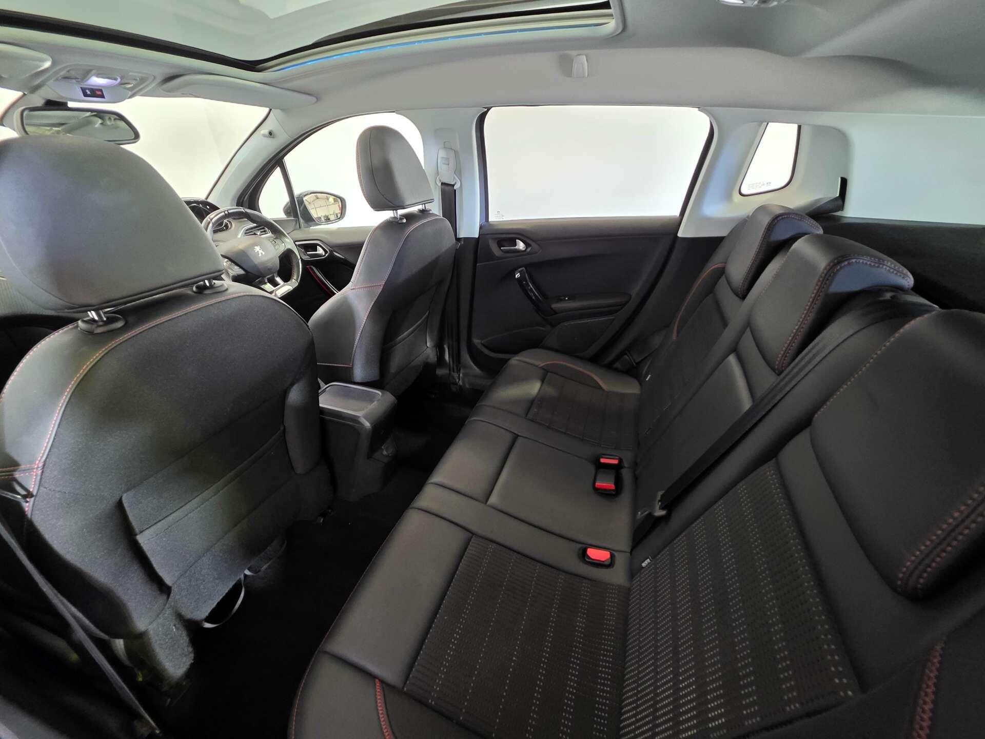 Peugeot 2008 view 49