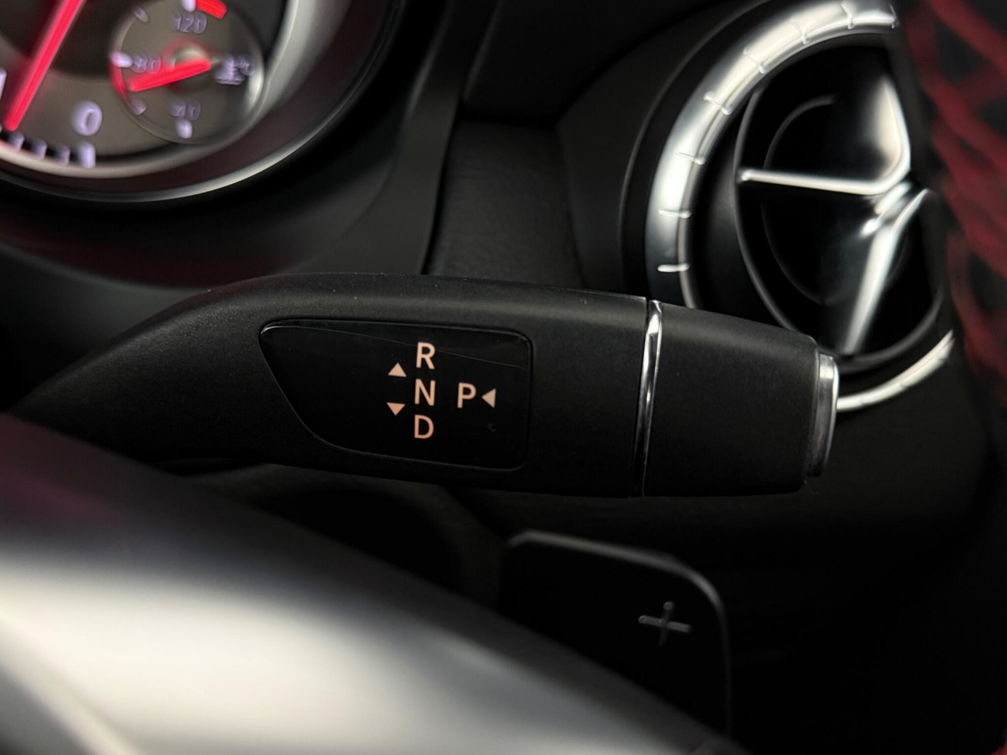 Mercedes-Benz CLA view 20