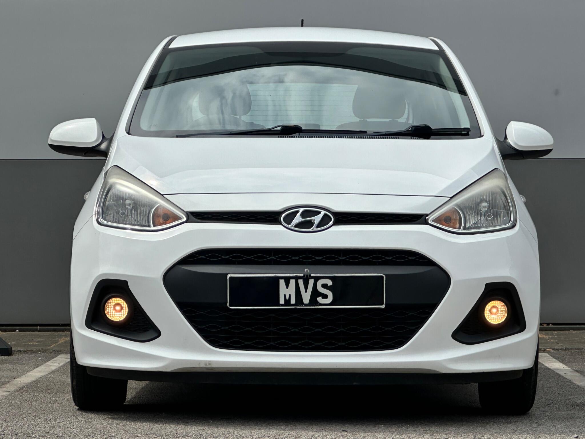 Hyundai I10 view 3