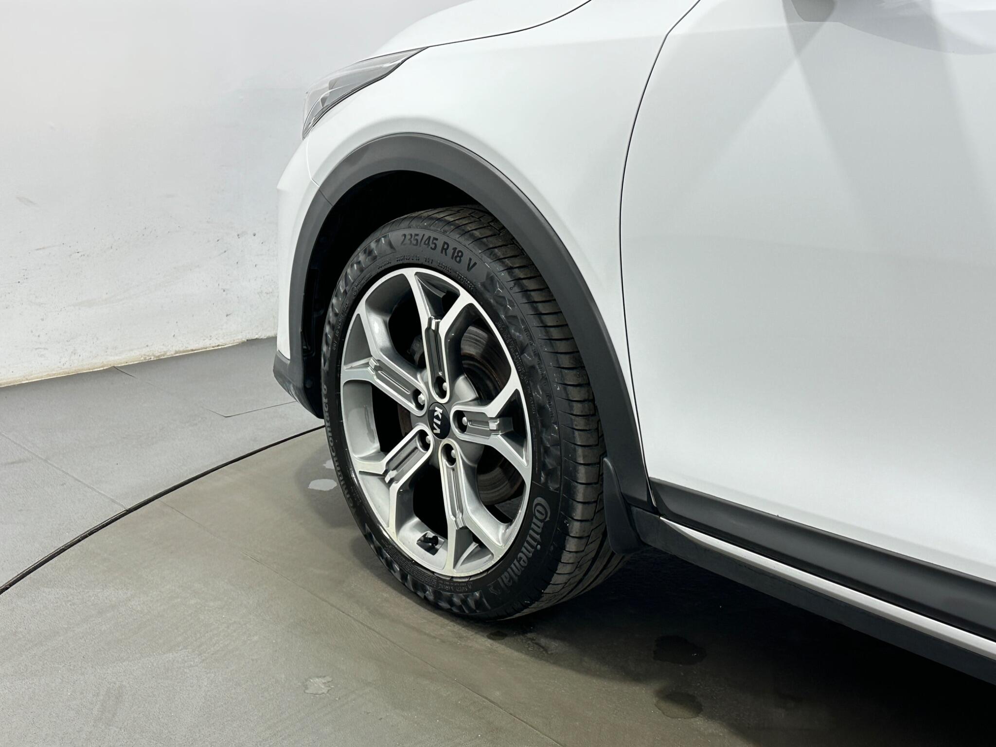 Kia Xceed view 50