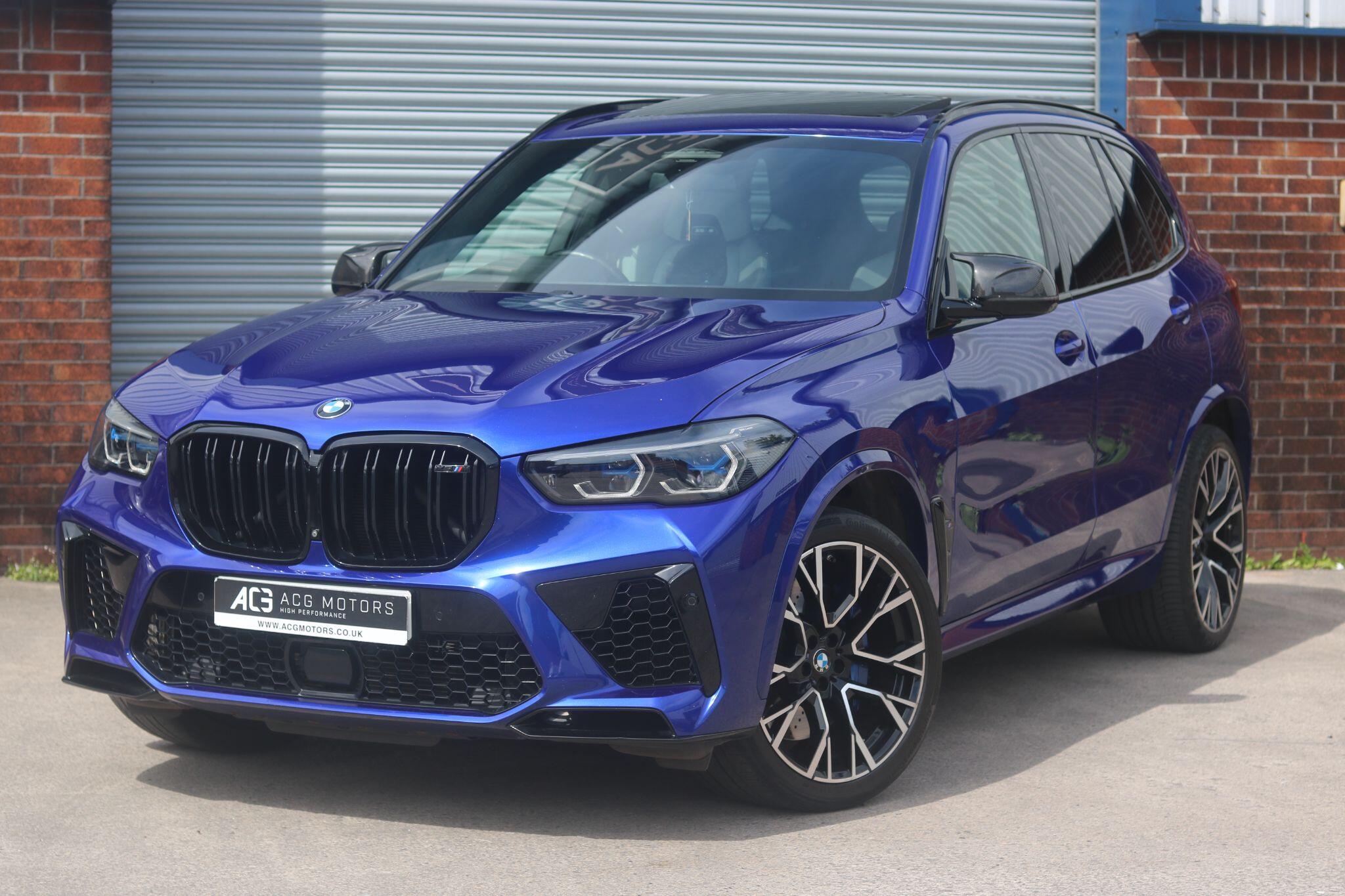BMW X5 M view 5