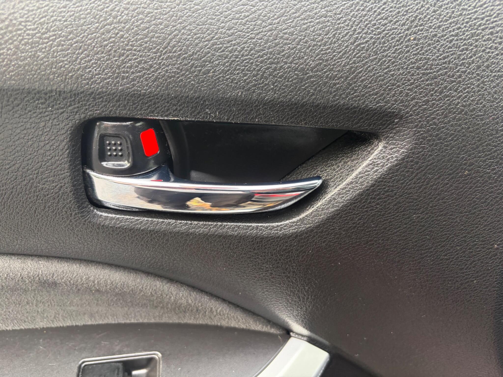 Suzuki Vitara view 88