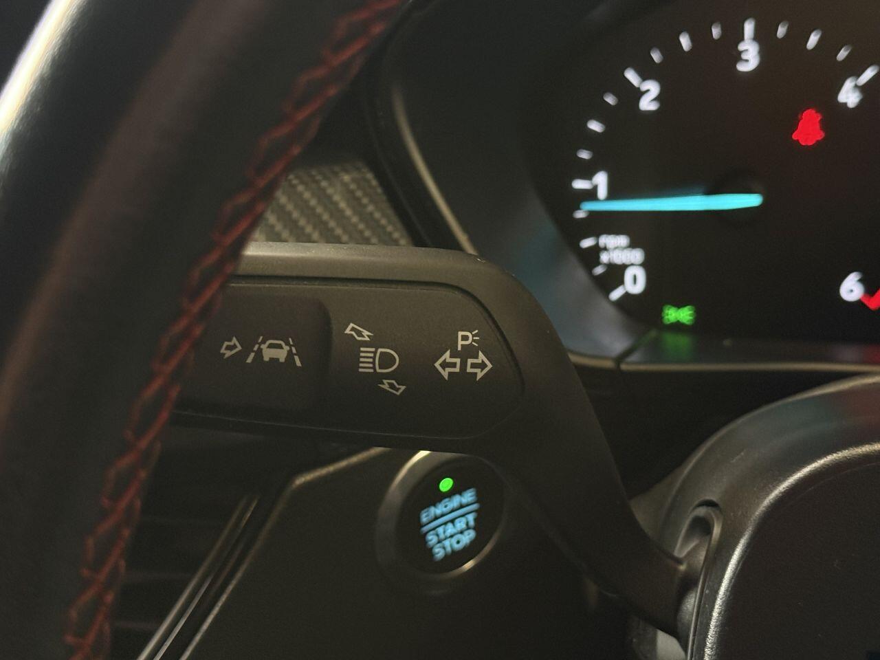 Ford Focus view 40