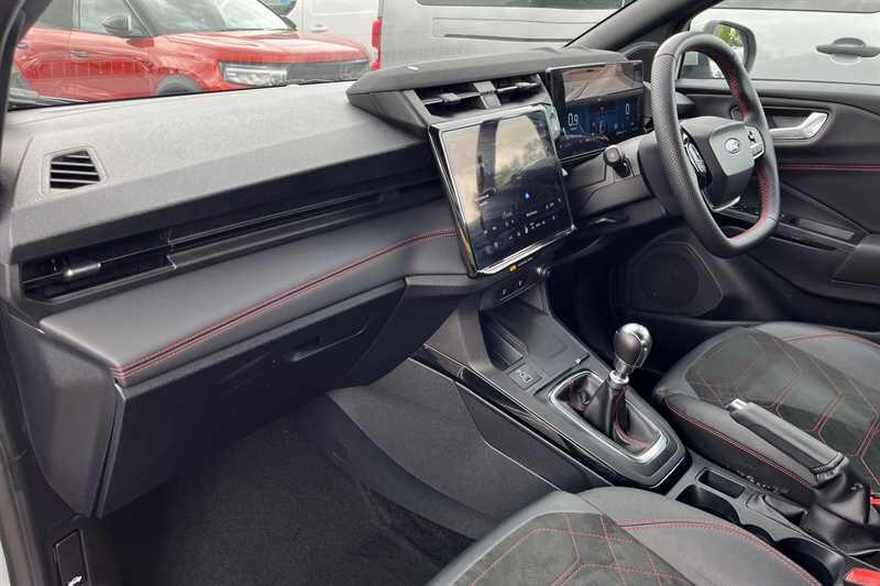 Ford Puma view 13