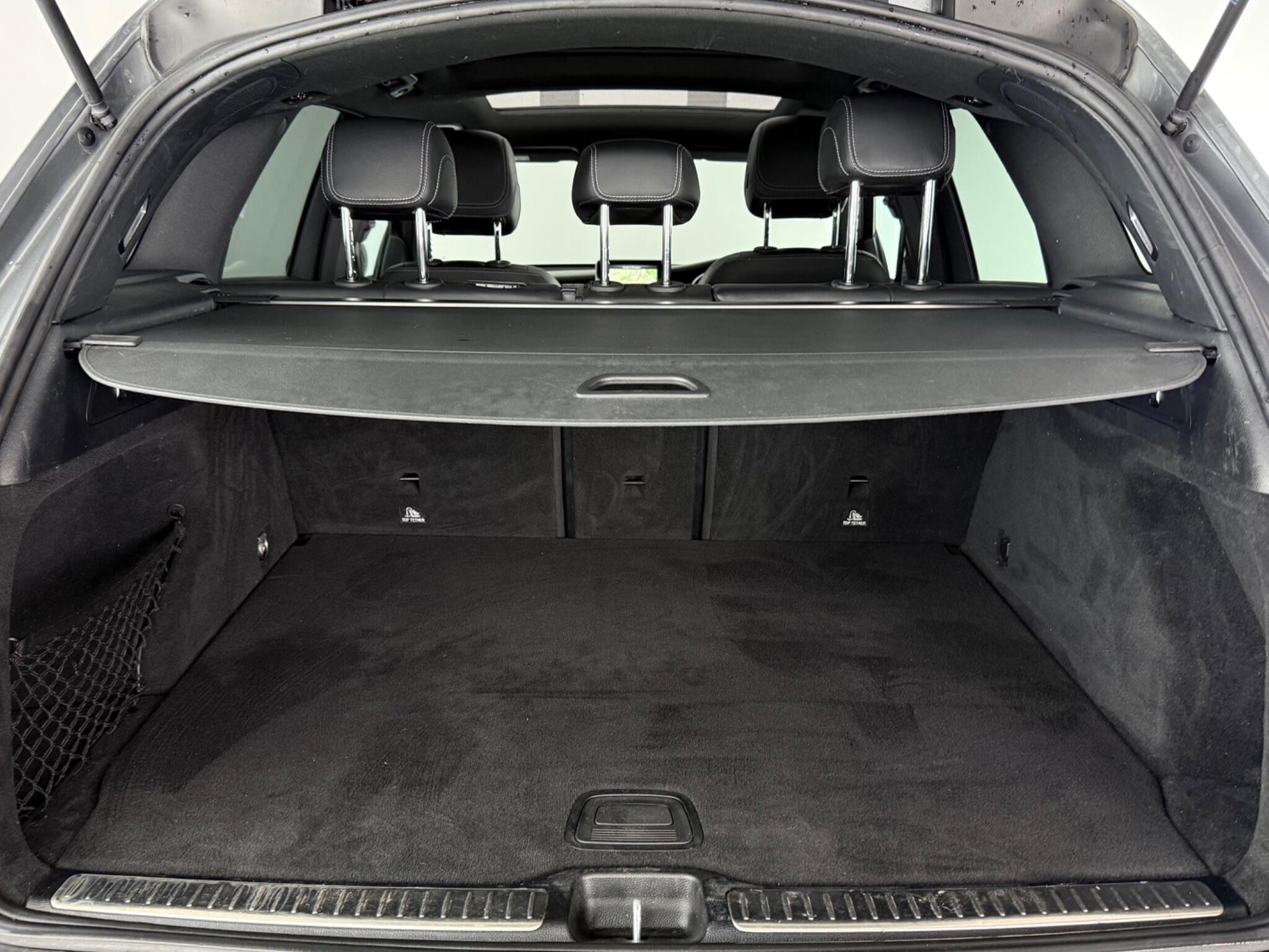 Mercedes-Benz GLC view 11