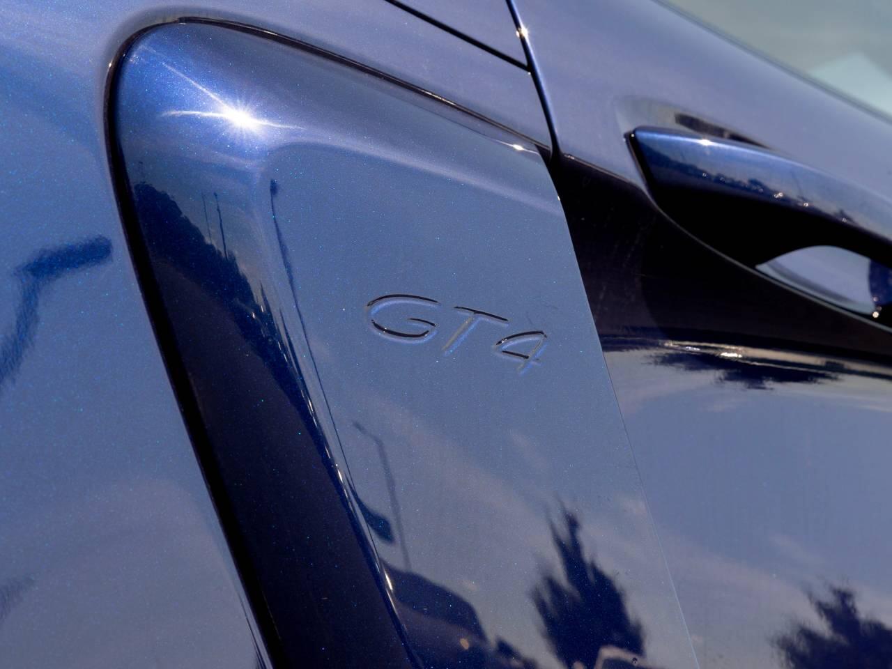 Porsche Cayman view 85