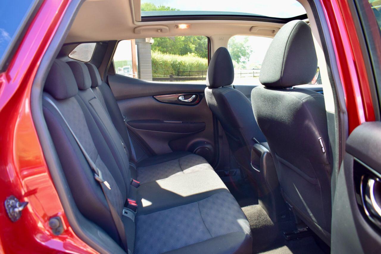 Nissan Qashqai view 36