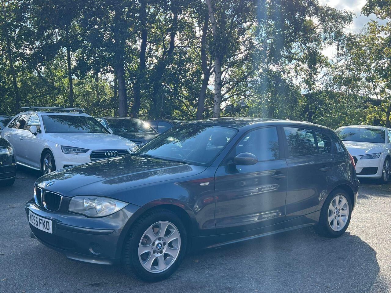 BMW 1 Series view 8