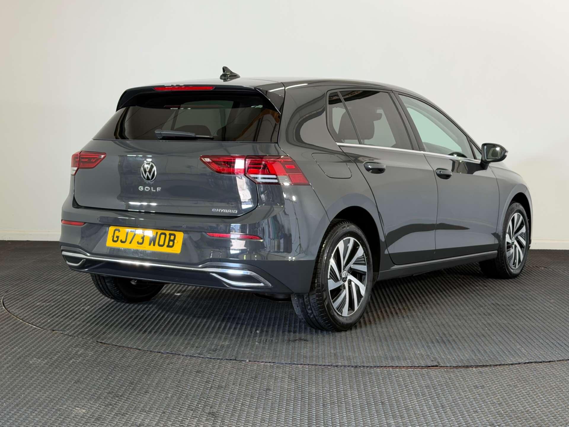 Volkswagen Golf view 7