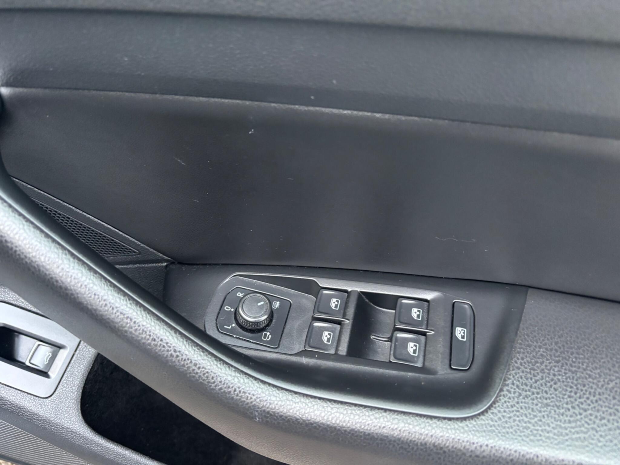 Volkswagen Arteon view 57