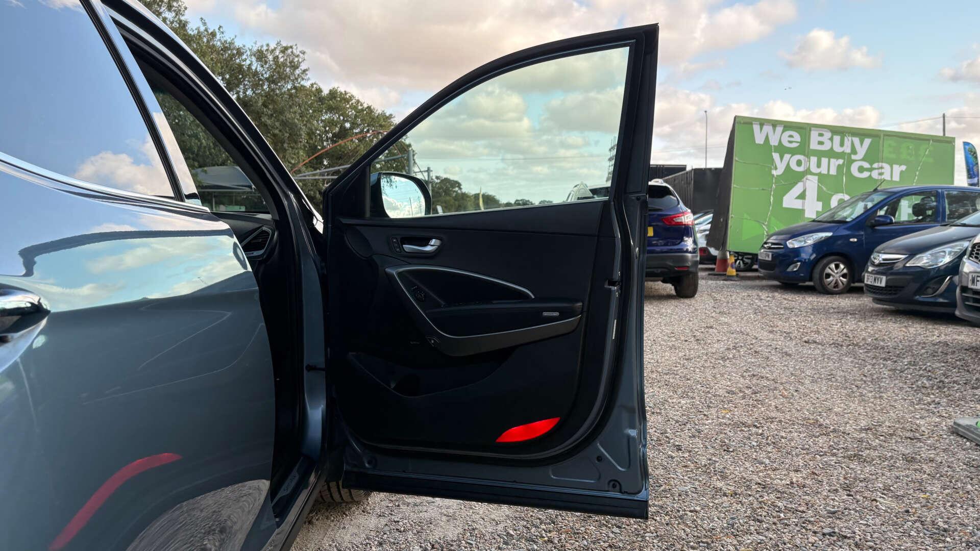 Hyundai Santa Fe view 47