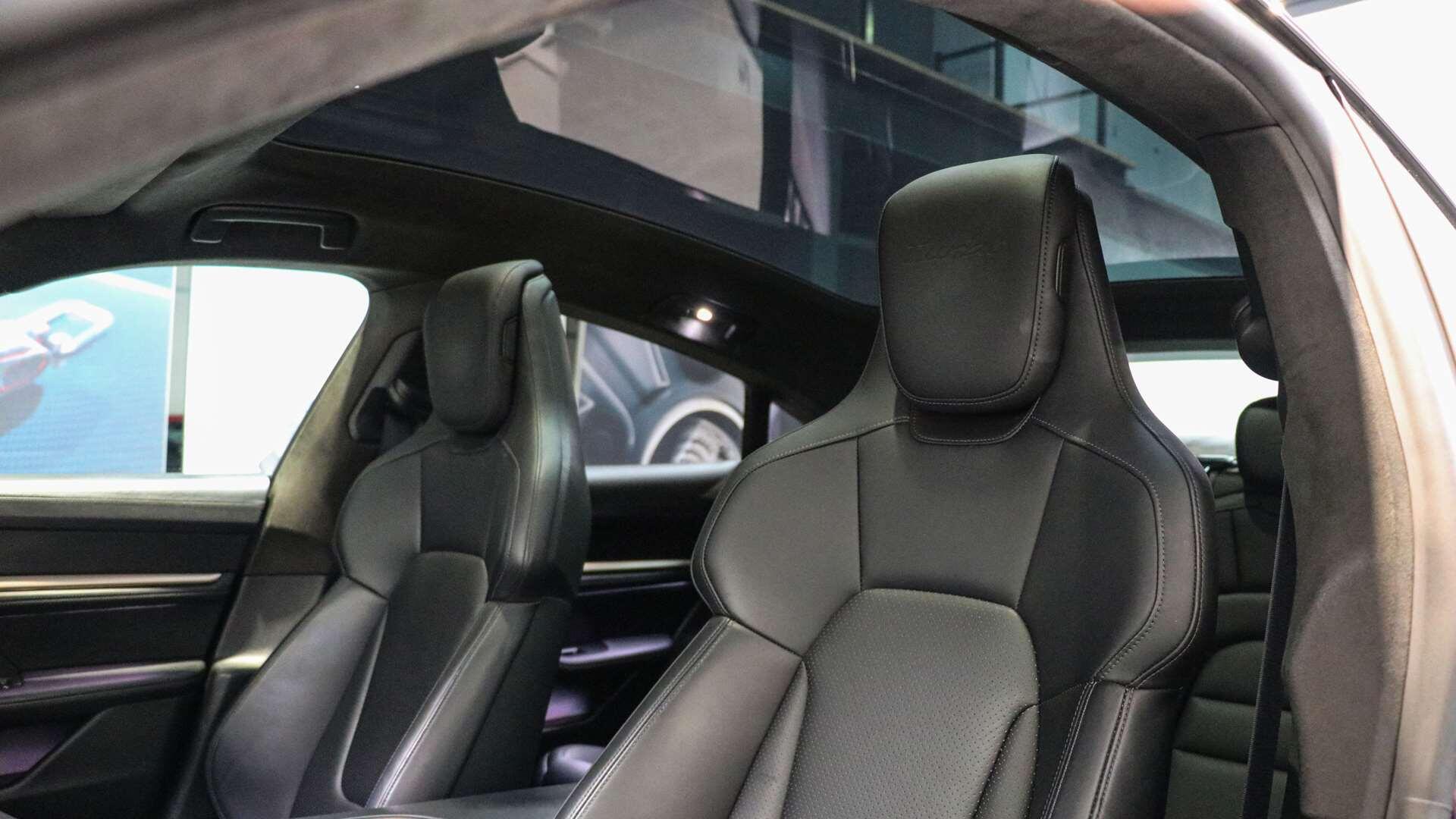 Porsche Taycan view 18