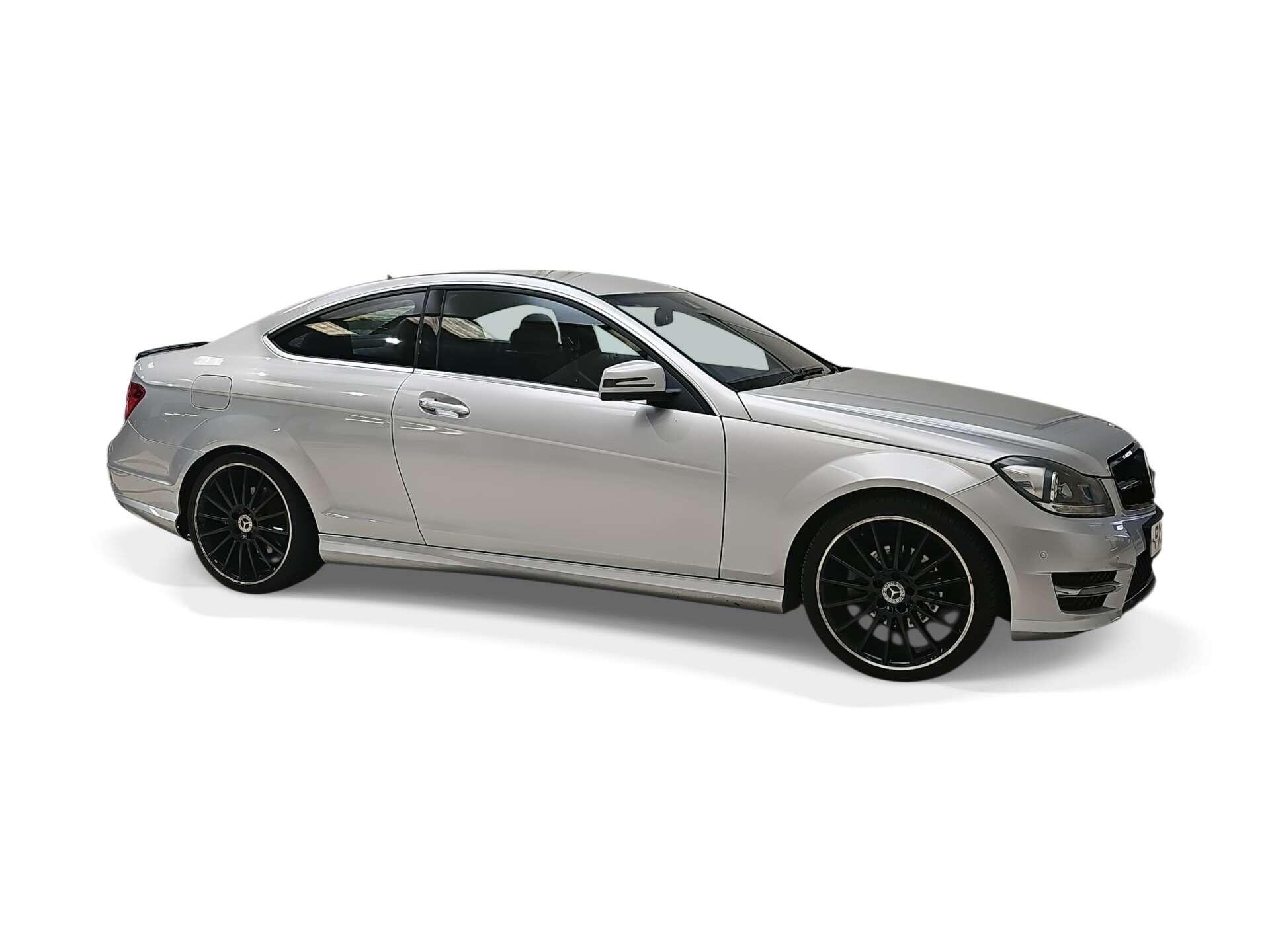 Mercedes-Benz C-Class view 8