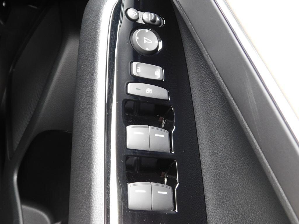 HR-V