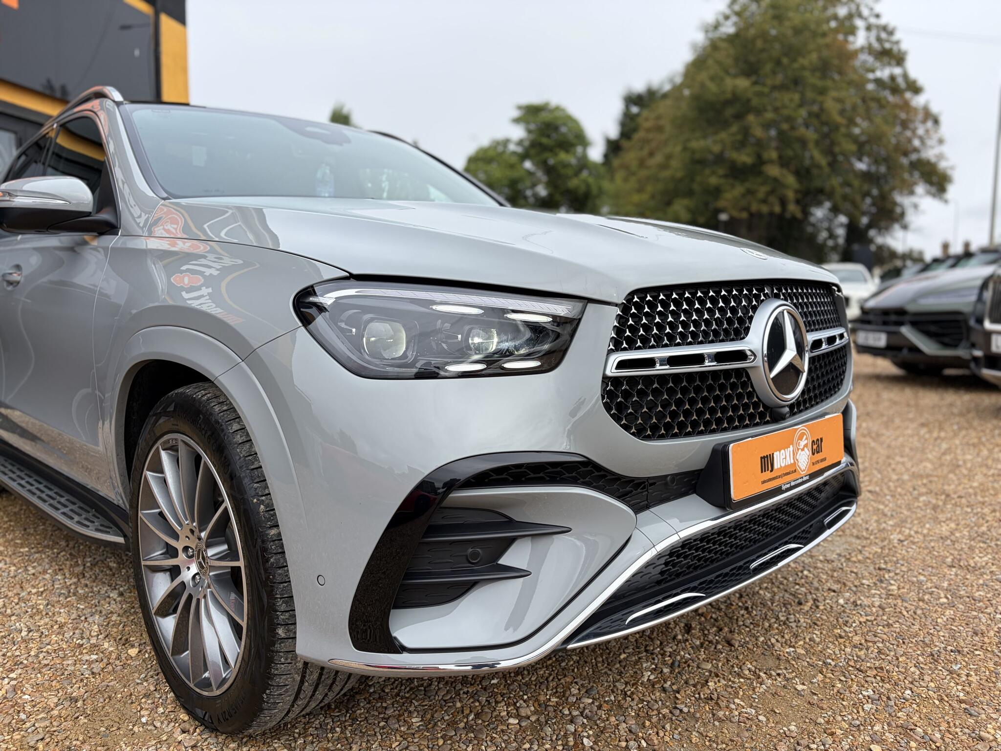 Mercedes-Benz Gle view 2