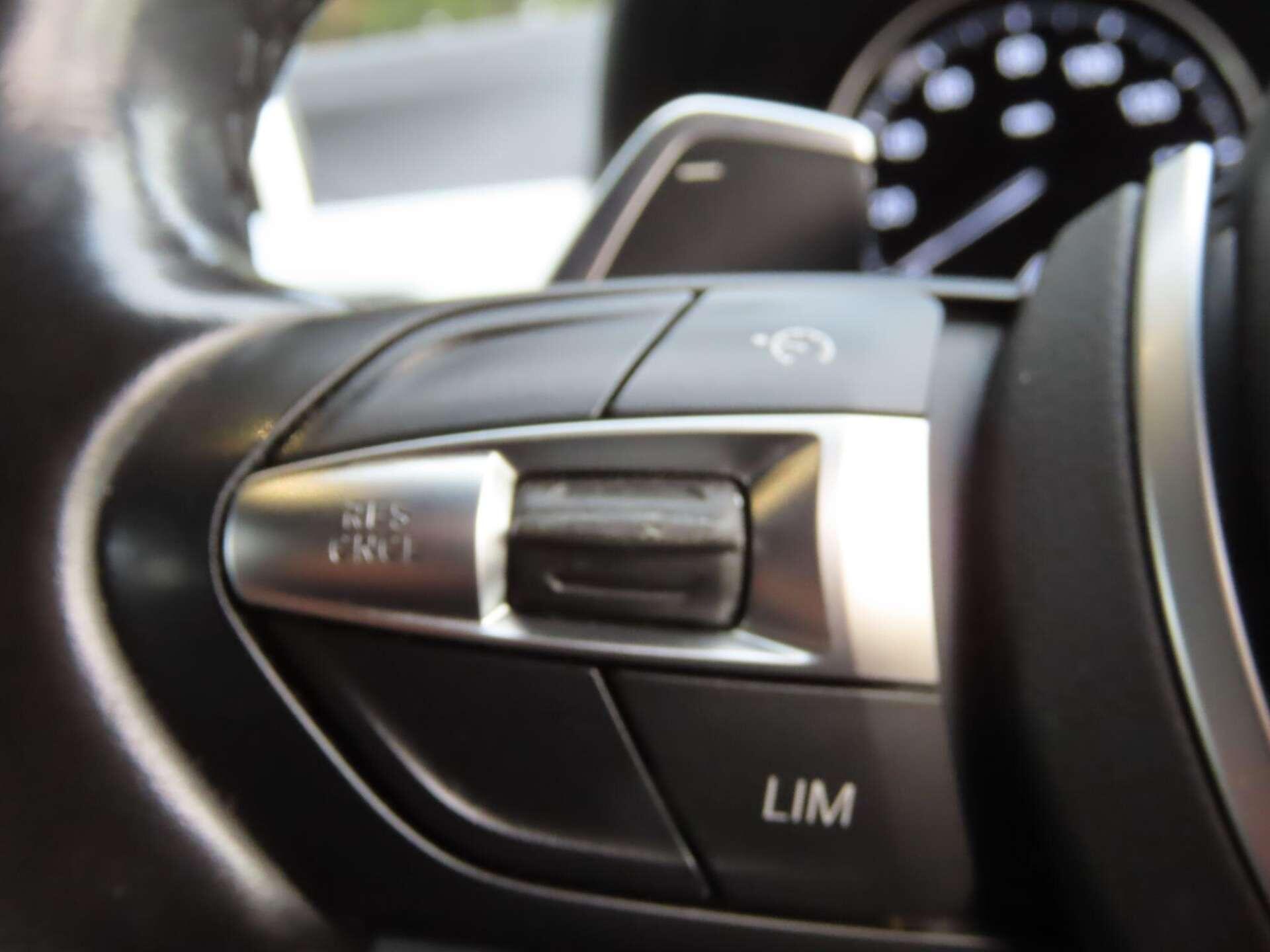 BMW X2 view 16
