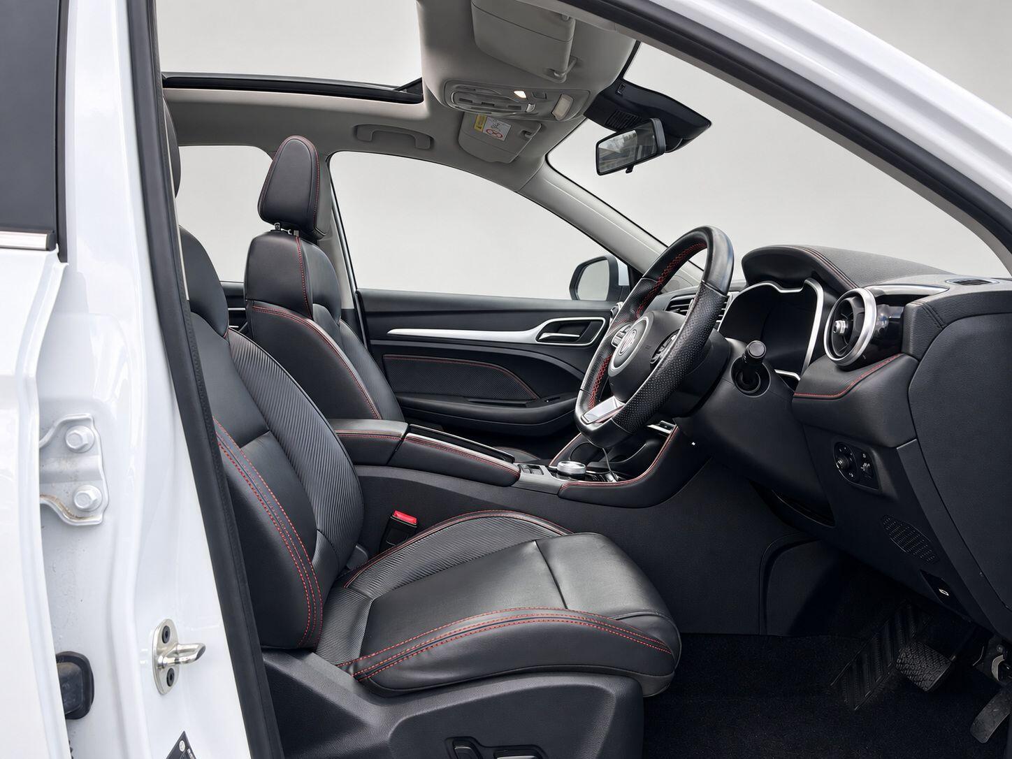 MG MG ZS view 17
