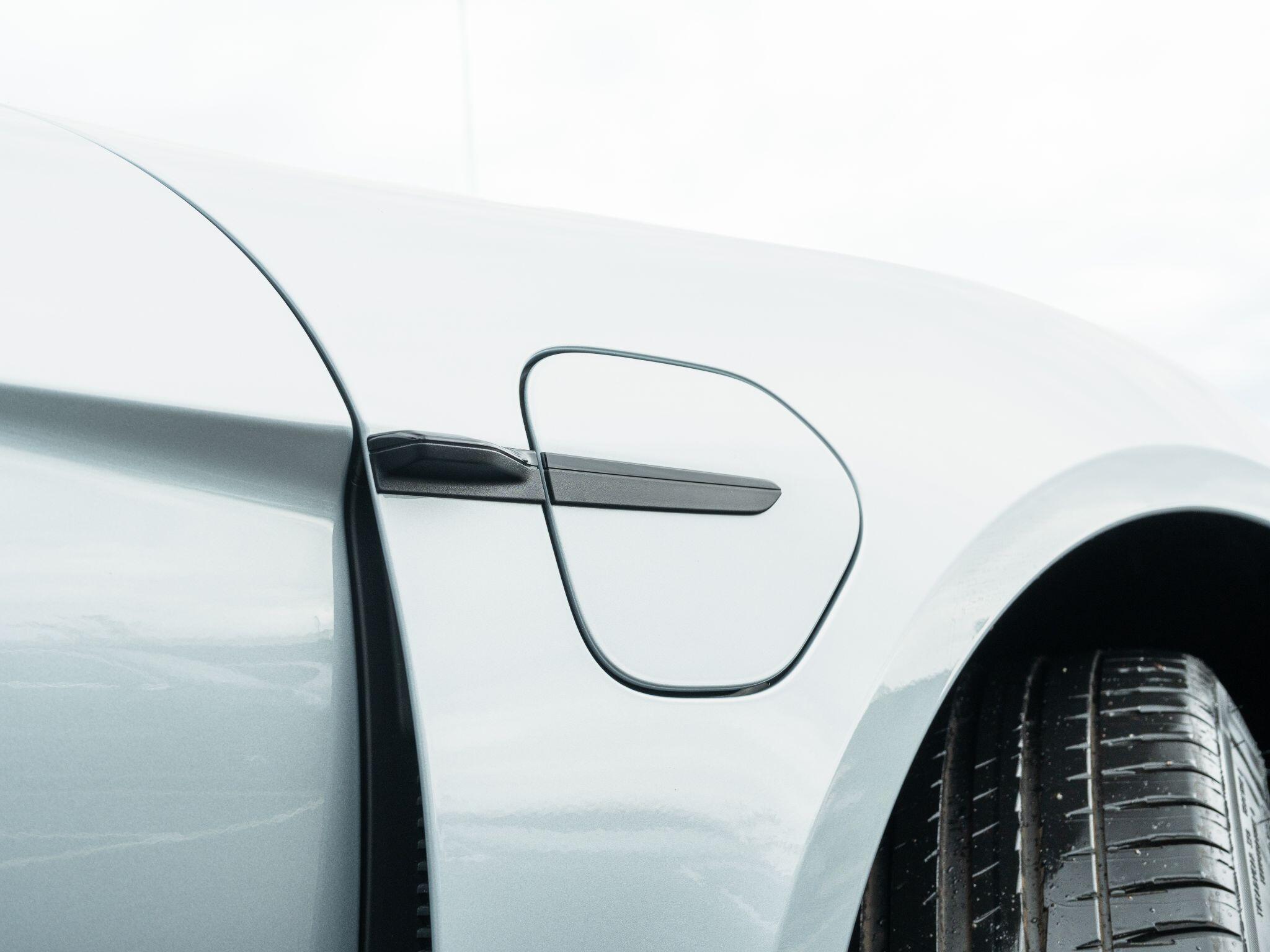 Porsche Taycan view 20