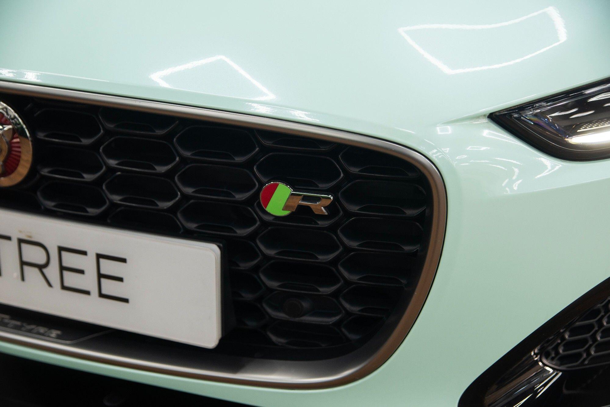Jaguar F-Type view 11