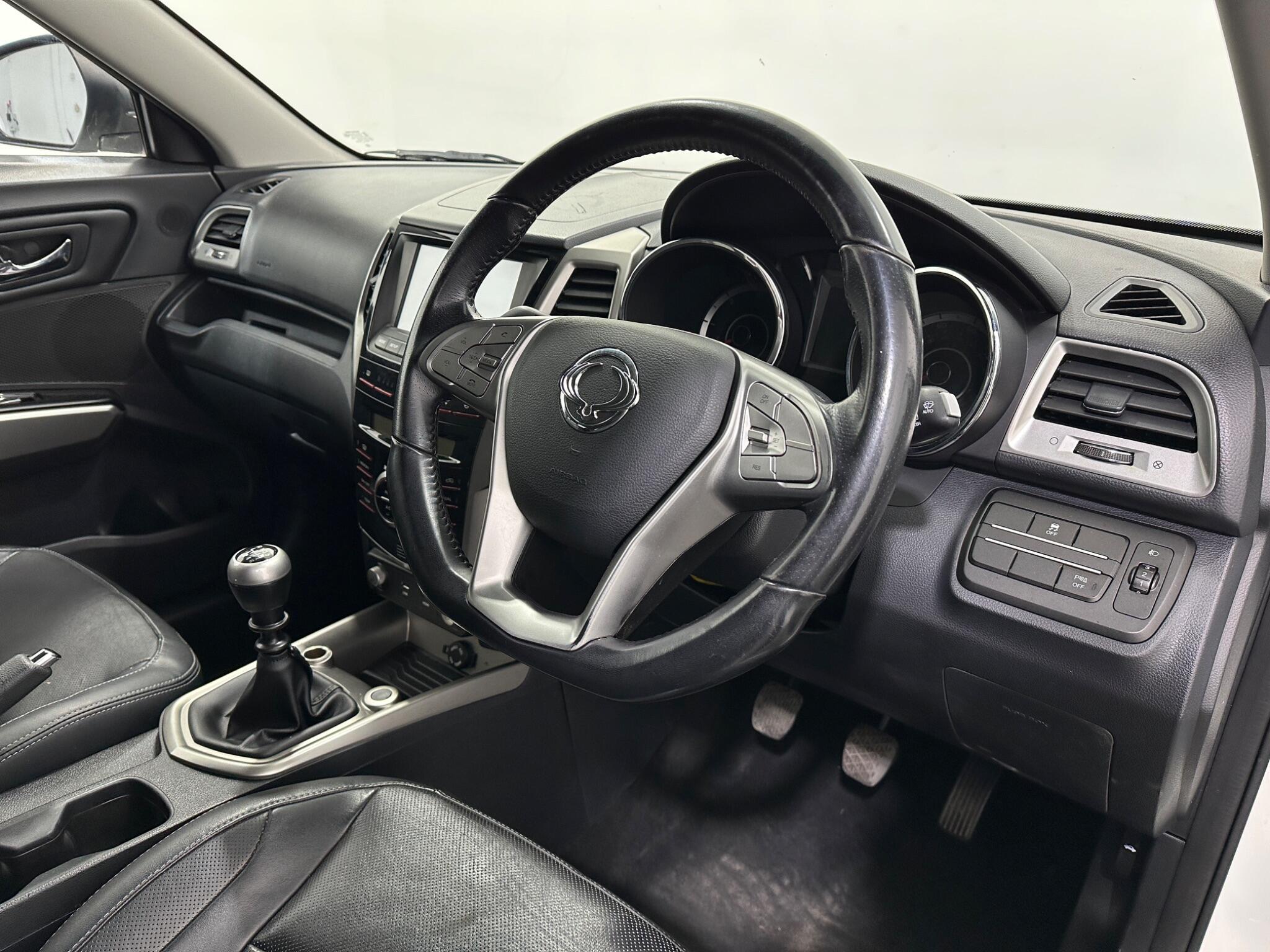 KGM Tivoli view 11
