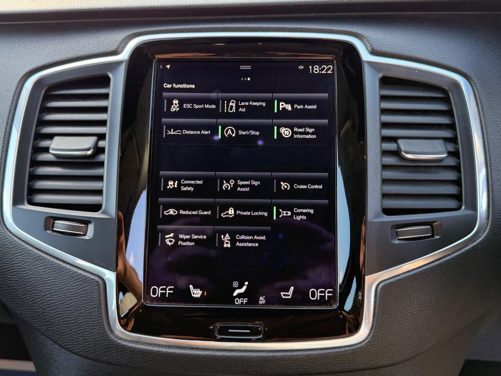 Volvo XC90 view 34