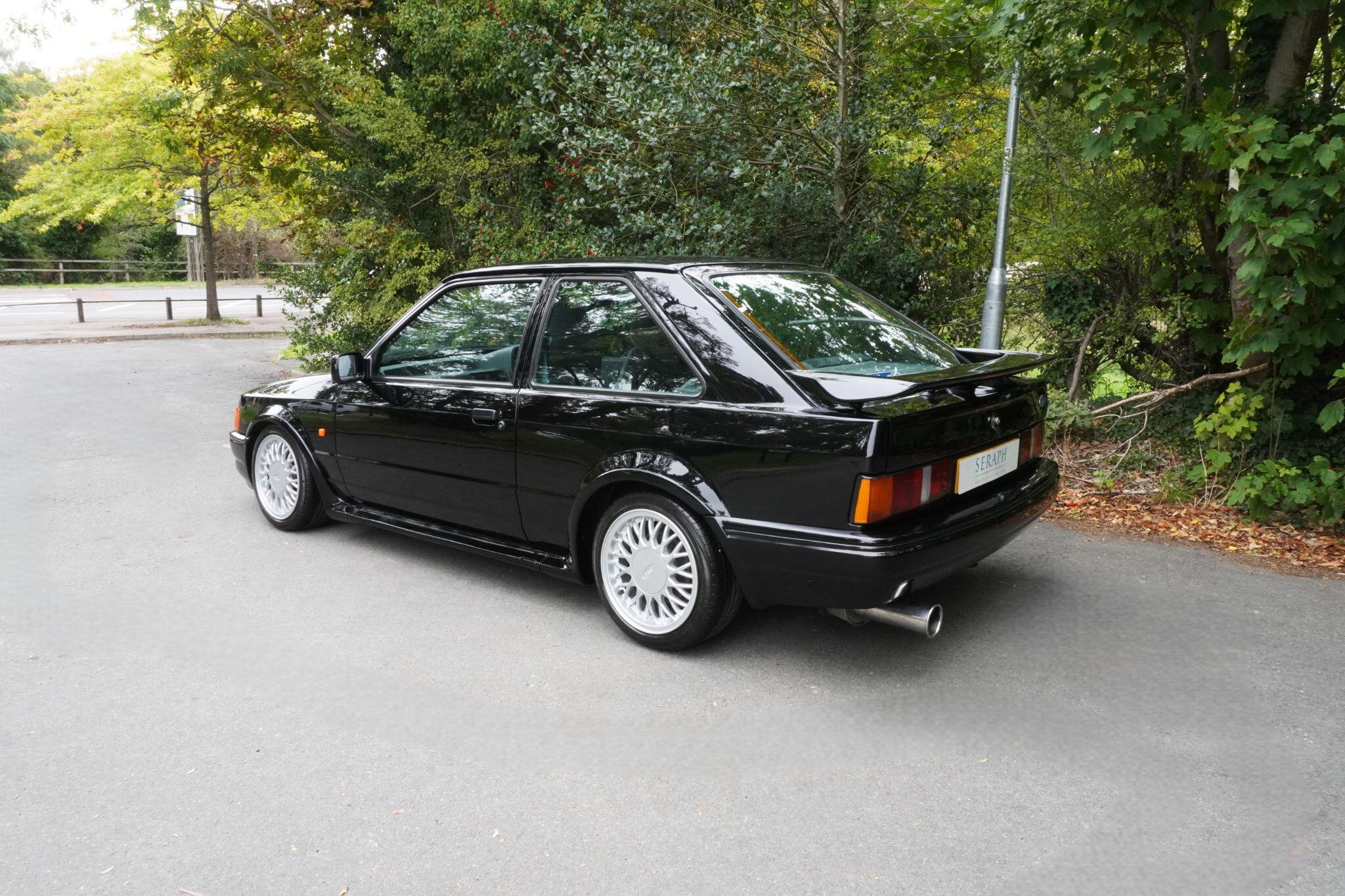 Ford Escort view 6