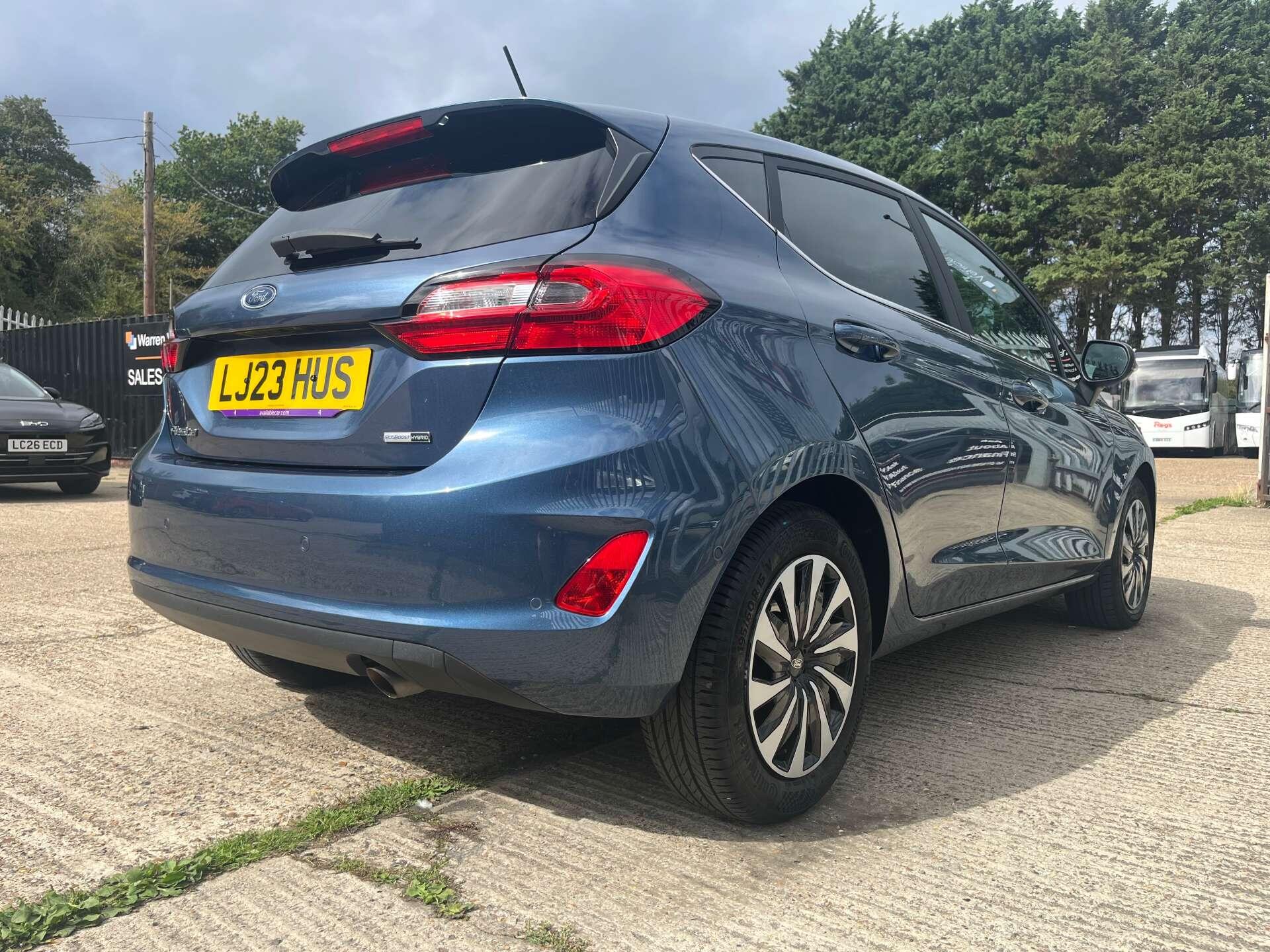 Ford Fiesta view 16