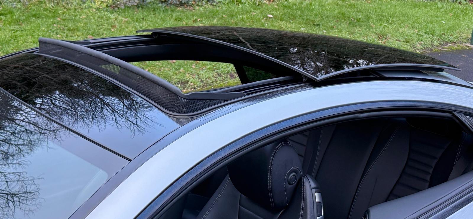 Mercedes-Benz E-Class view 12