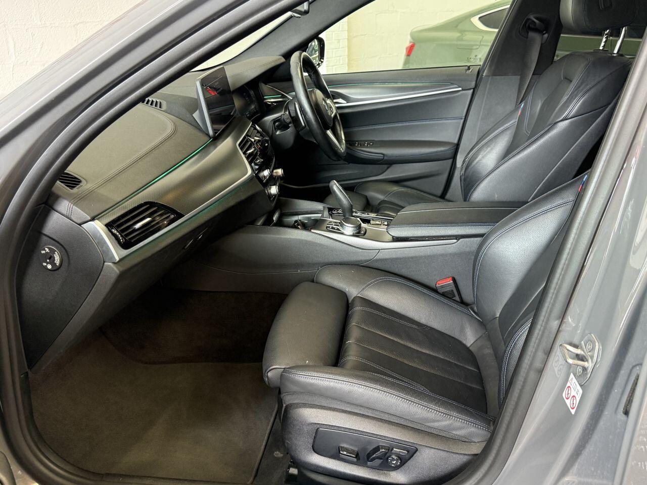 BMW 5 Series view 59