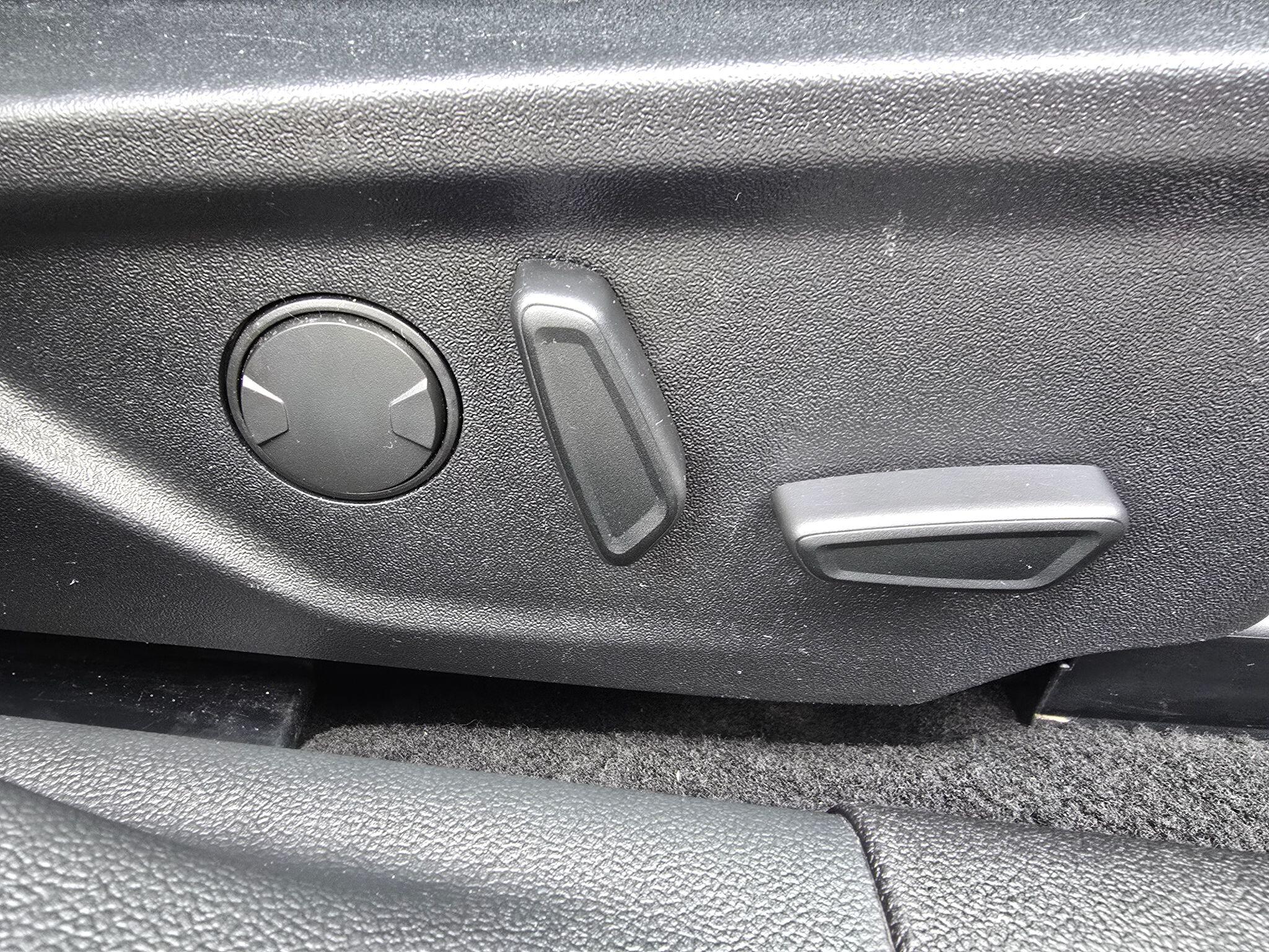 Ford Focus view 10