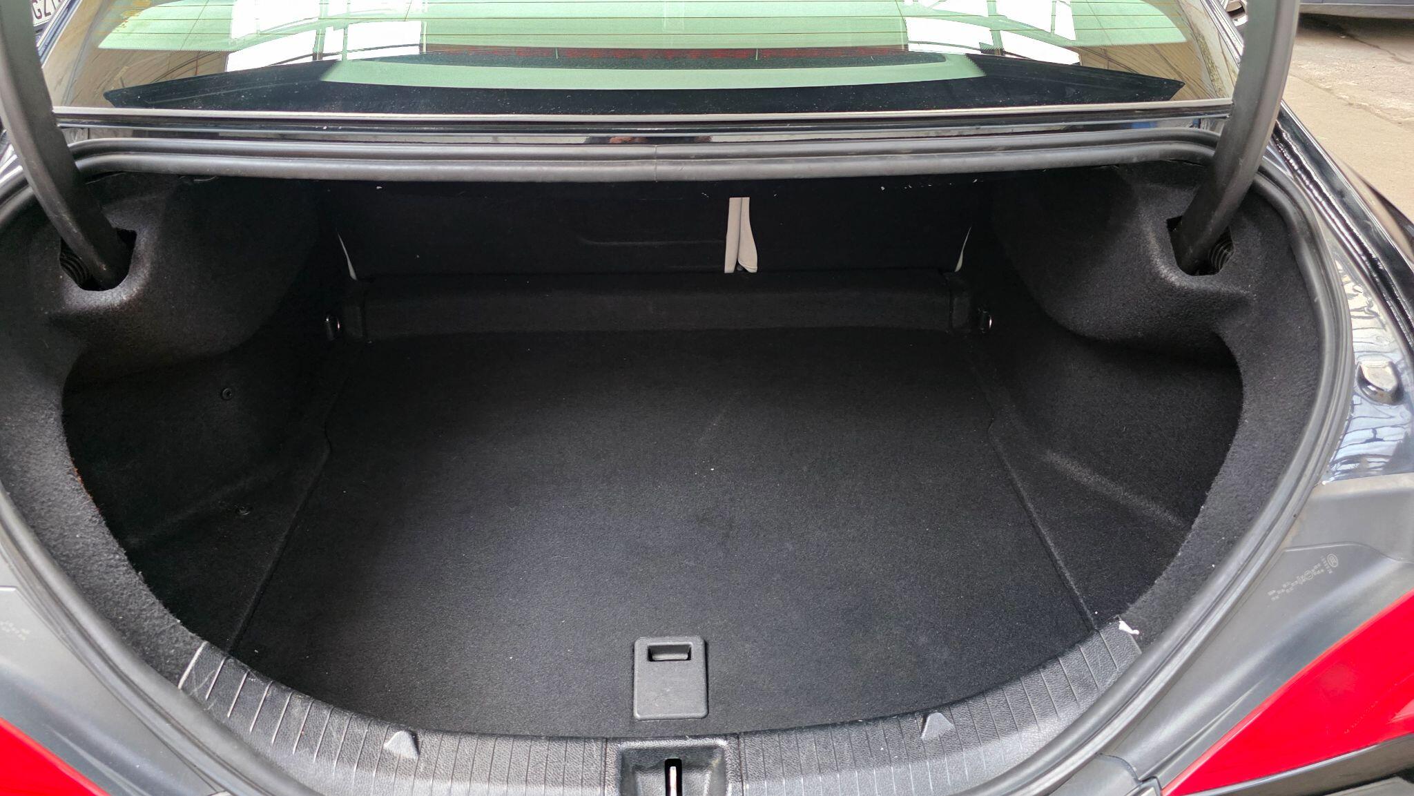 Mercedes-Benz Cla view 17