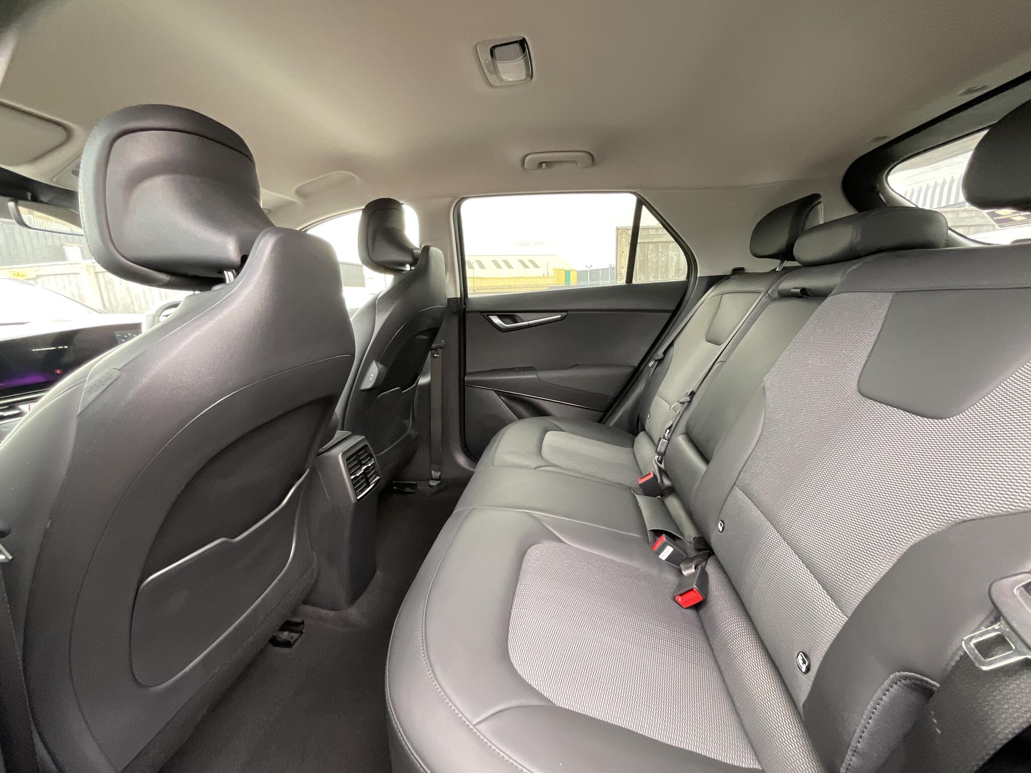 Kia Niro view 15